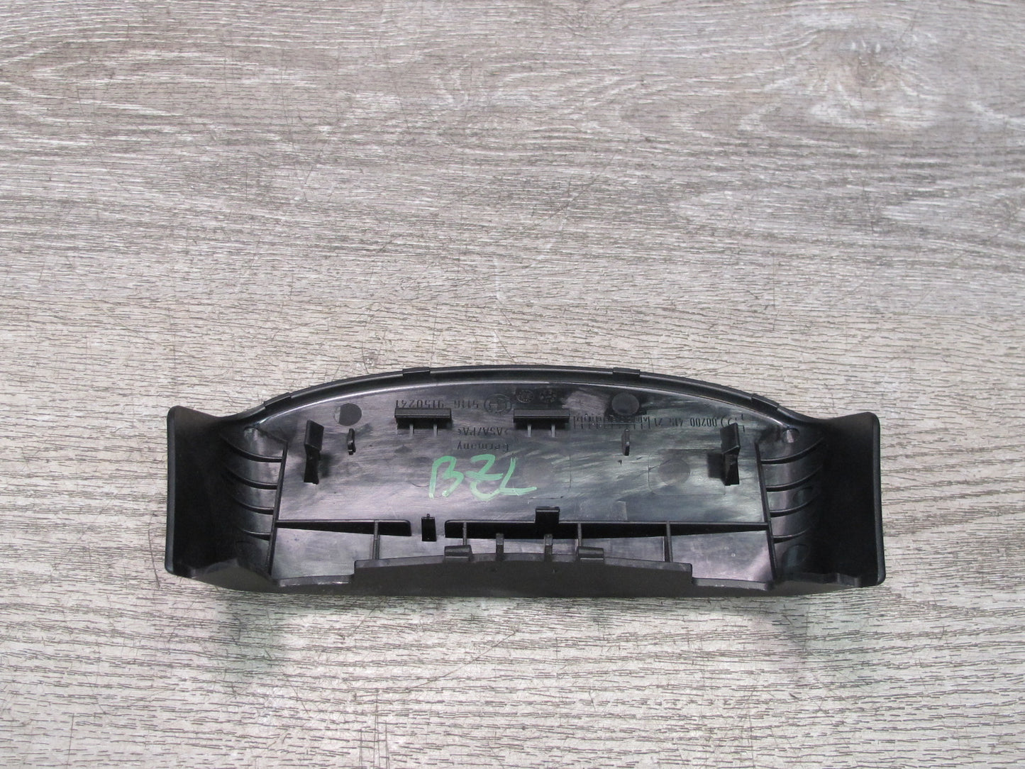 09-16 BMW E89 Z4 Center Console Armrest Trim Cover Panel 9150241 OEM