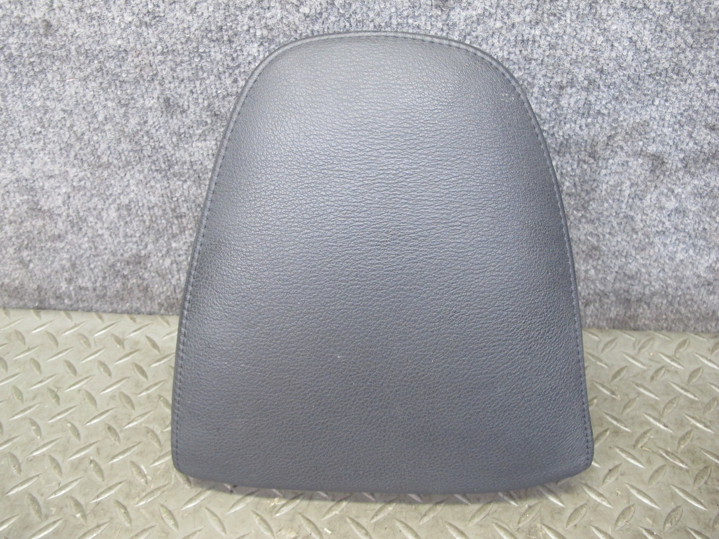 09-16 BMW E89 Z4 Set of 2 Front Left & Right Seat Leather Headrest OEM