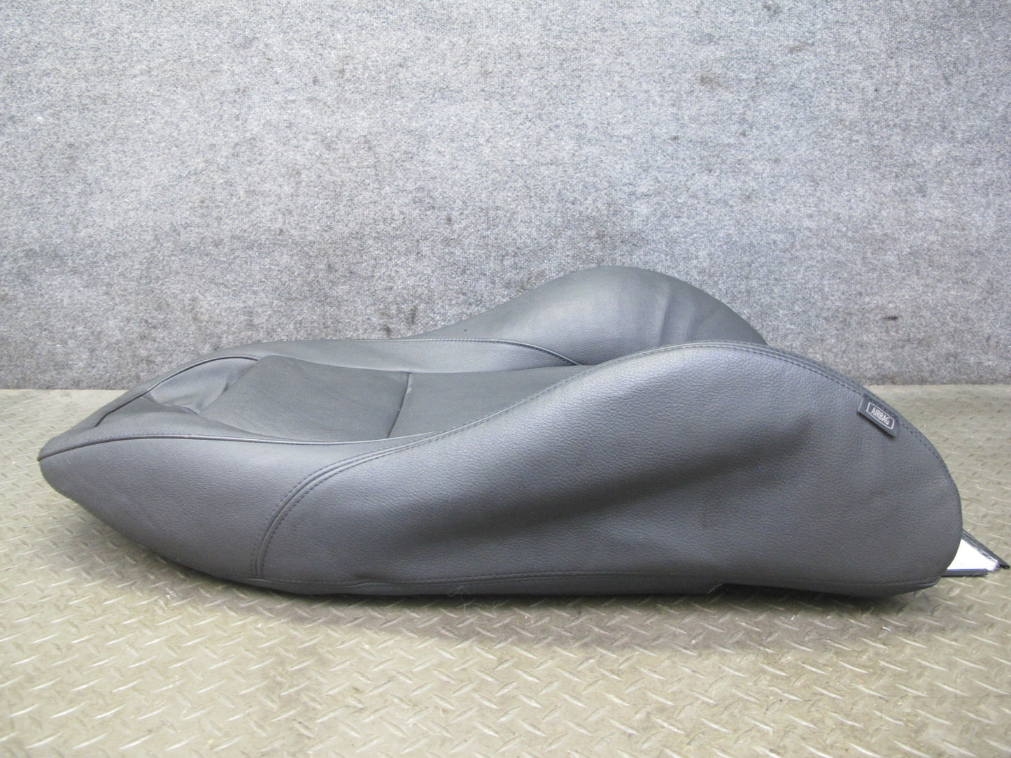 09-16 BMW E89 Z4 Front Right Seat Upper Backrest Leather Cushion OEM
