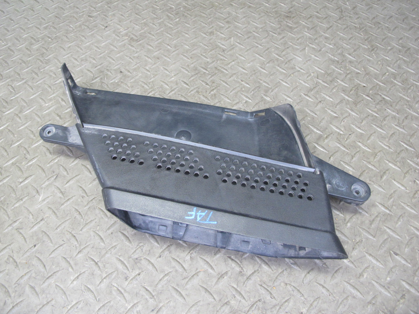 13-16 Audi S5 S4 Engine Air Intake Inlet Duct Pipe 8K0129618E OEM