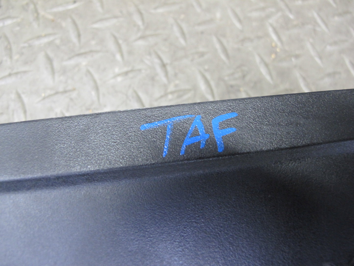 13-16 Audi S5 S4 Engine Air Intake Inlet Duct Pipe 8K0129618E OEM