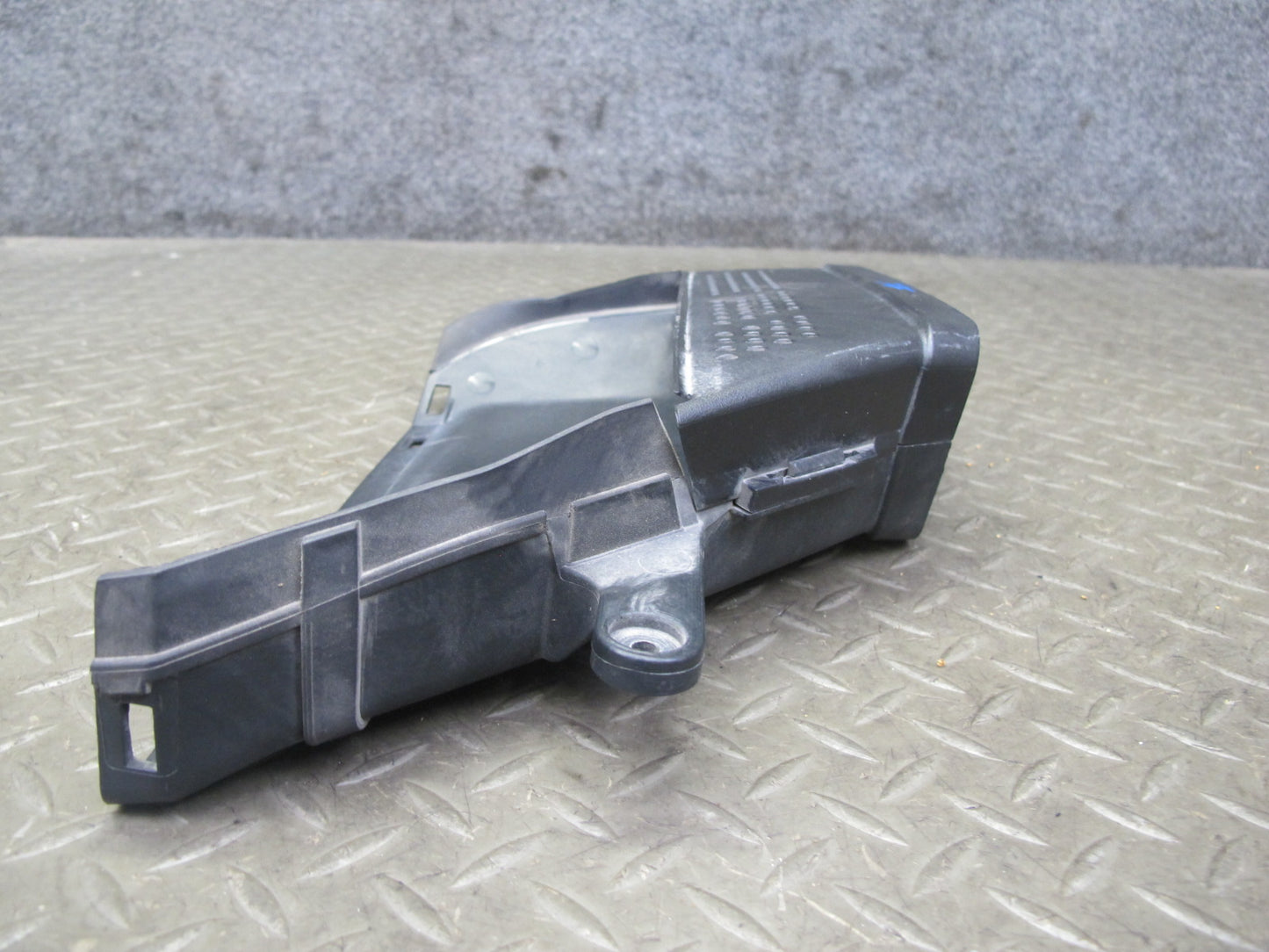 13-16 Audi S5 S4 Engine Air Intake Inlet Duct Pipe 8K0129618E OEM