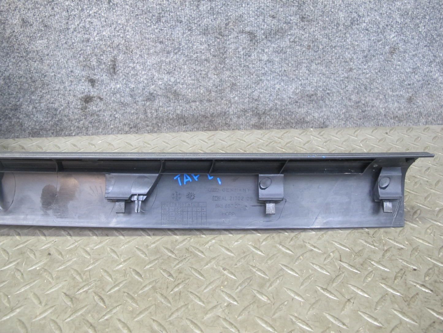 13-16 Audi B8 A4 S4 Set of 2 Front Left & Right Kick Trim Cover Panel OEM