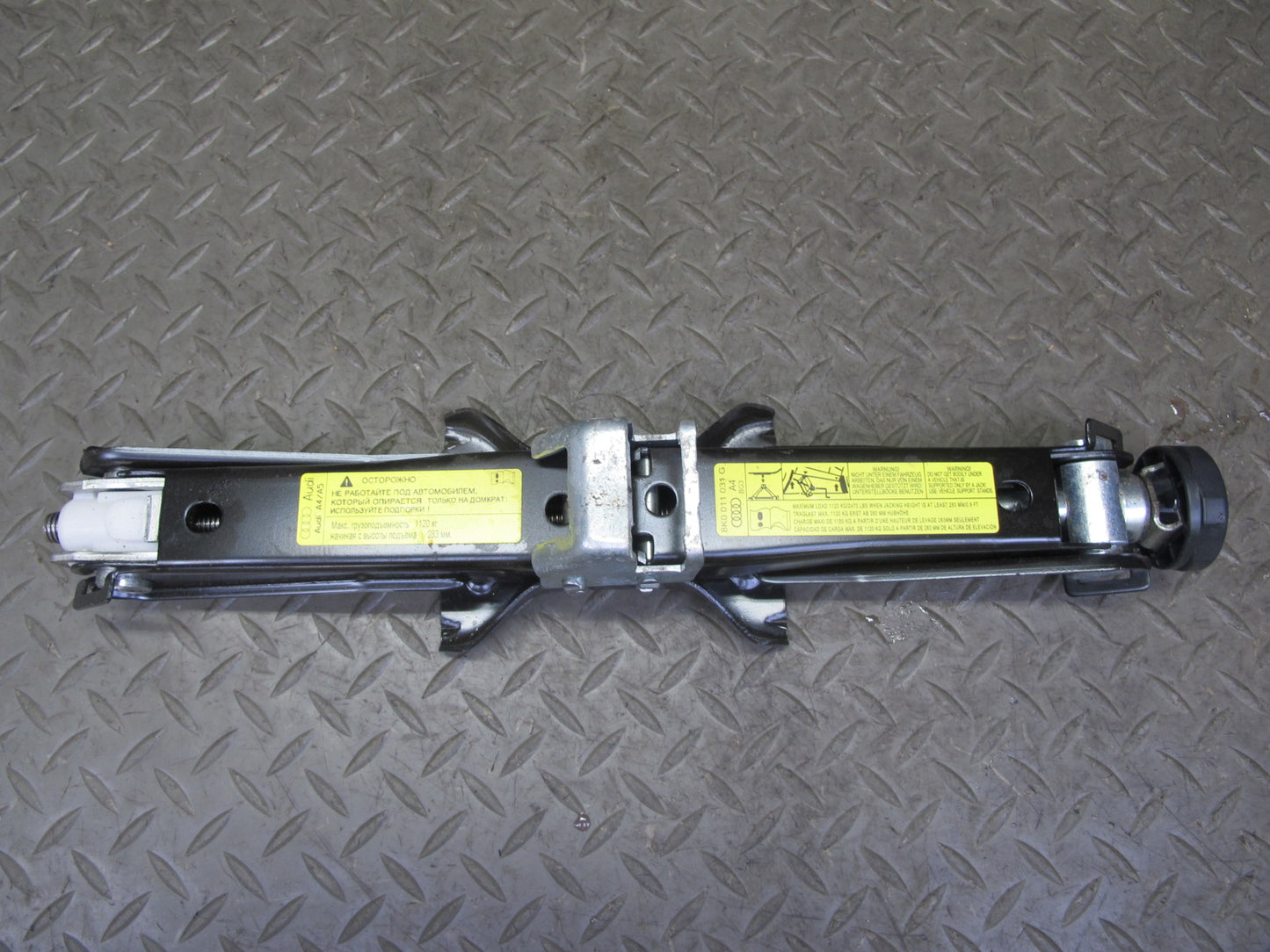 10-16 Audi B8 A4 S4 Emergency Spare Tire Lift Jack Tool KIT w Foam OEM