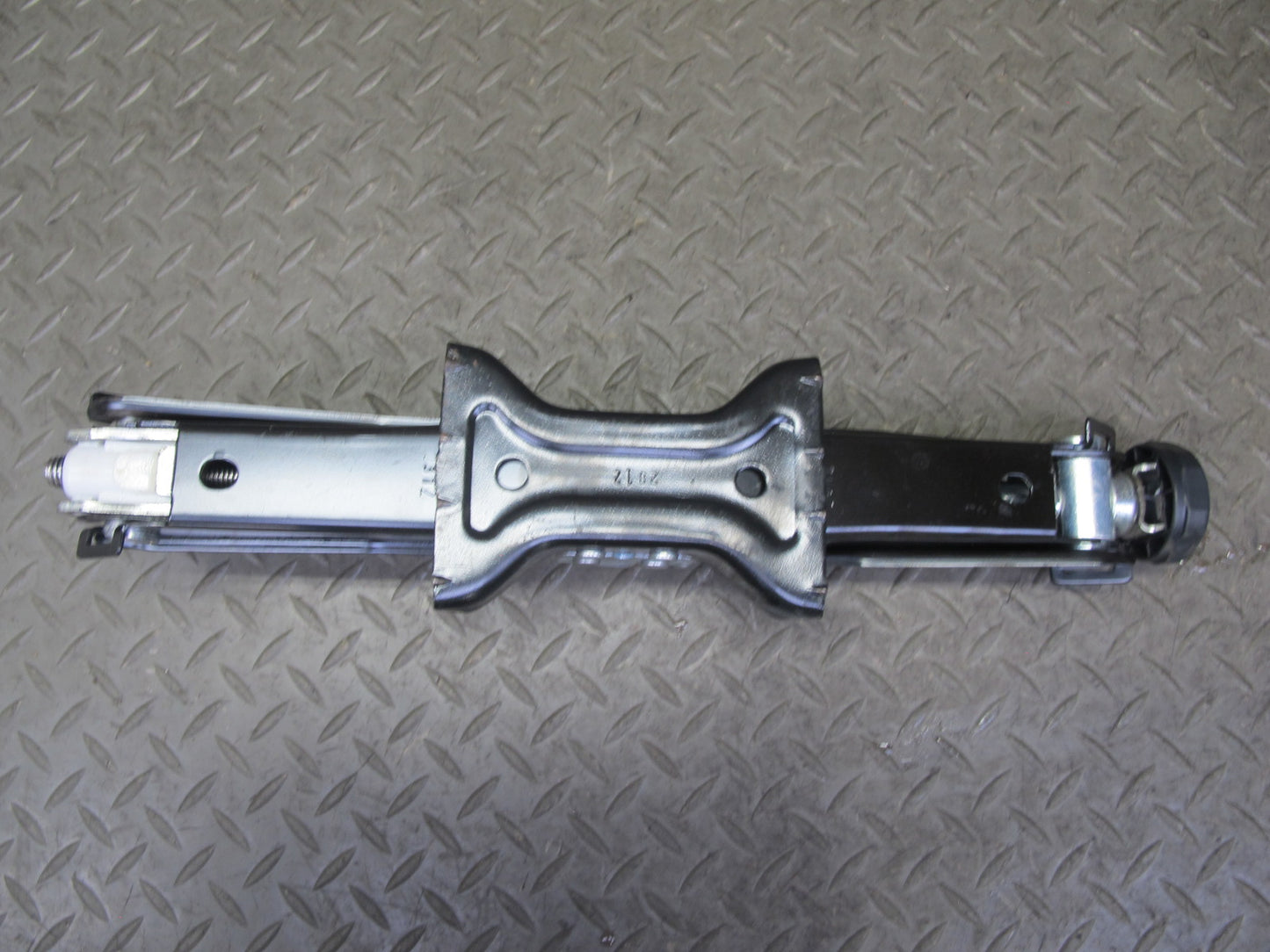 10-16 Audi B8 A4 S4 Emergency Spare Tire Lift Jack Tool KIT w Foam OEM