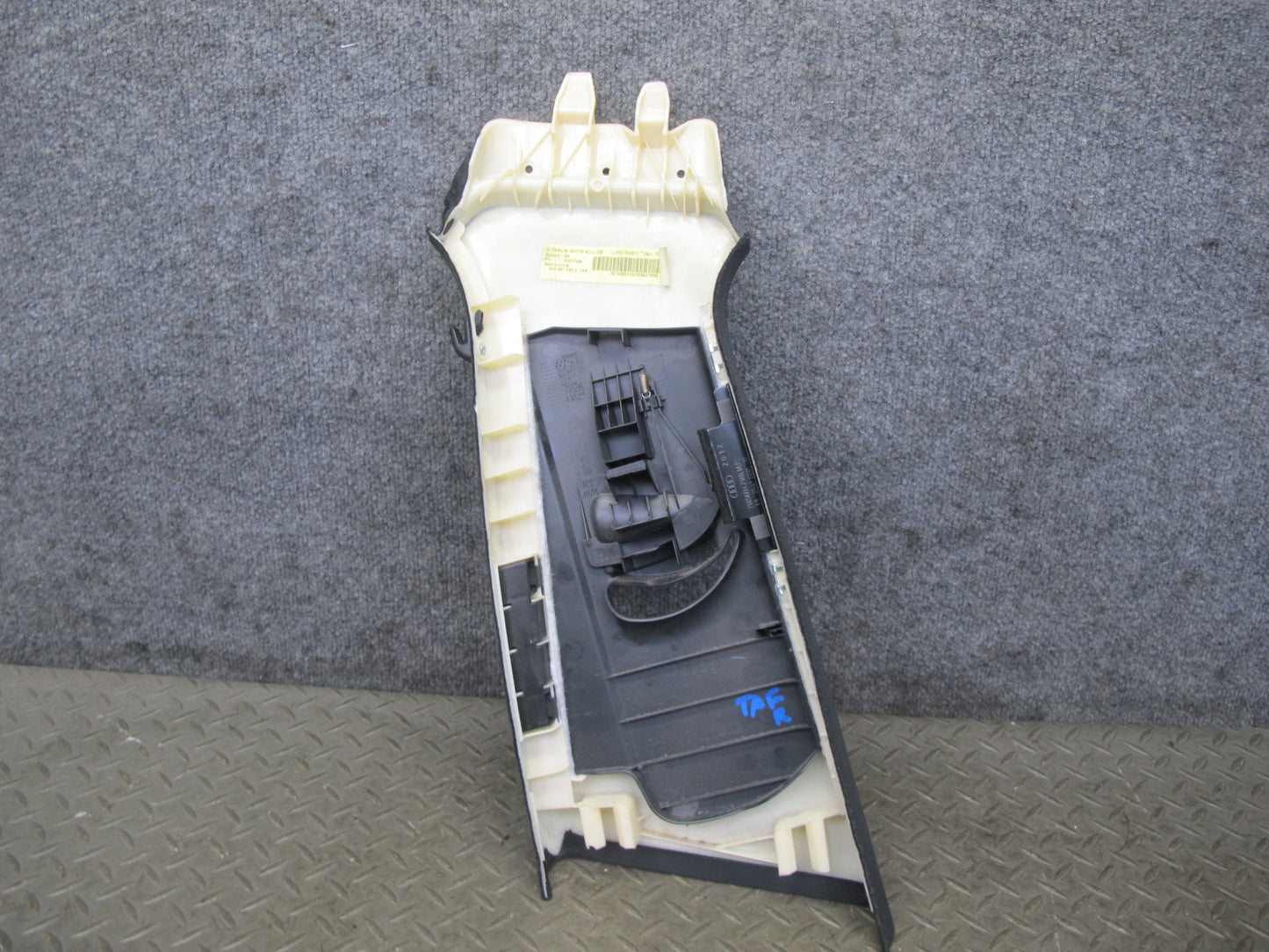 10-16 Audi B8 A4 S4 Sedan Set of 2 Interior B Pillar Upper Trim Cover Panel OEM