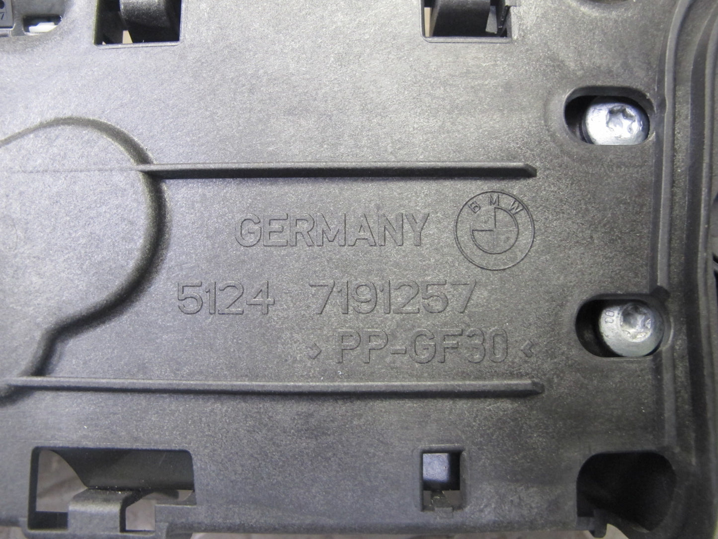 09-16 BMW E89 Z4 Rear Trunk Deck Lid Lock Latch Actuator 7191257 OEM