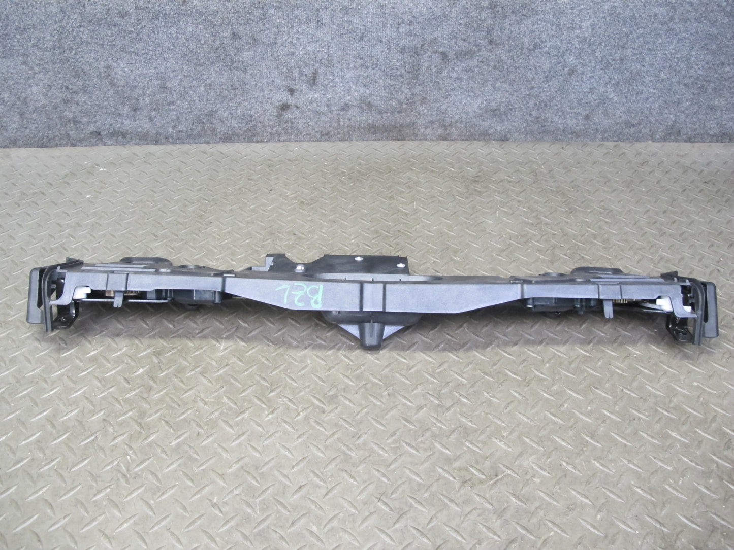09-16 BMW E89 Z4 Rear Trunk Deck Lid Lock Latch Actuator 7191257 OEM