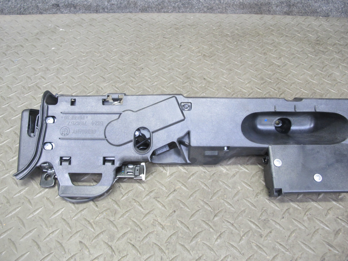 09-16 BMW E89 Z4 Rear Trunk Deck Lid Lock Latch Actuator 7191257 OEM