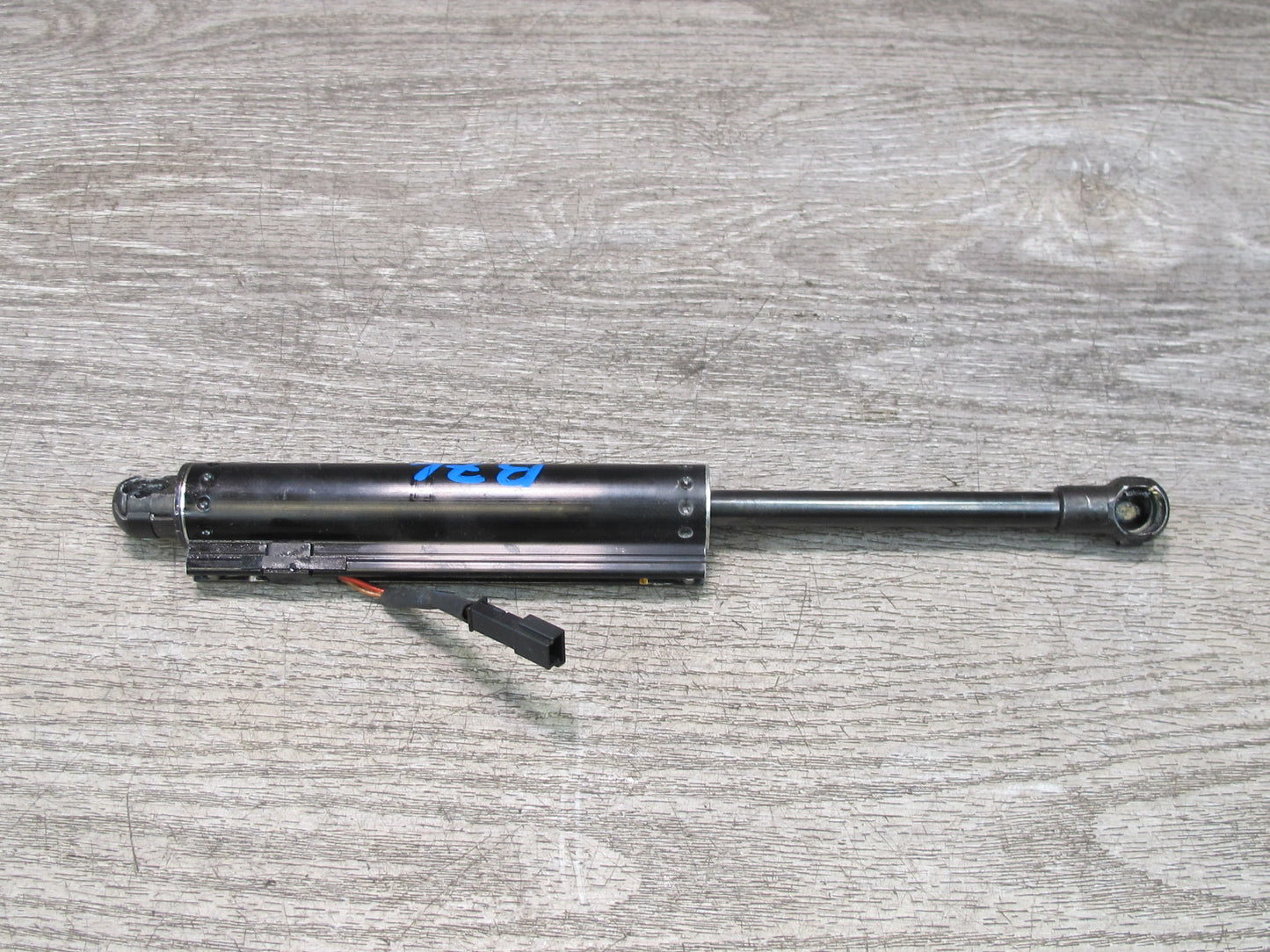 09-16 BMW E89 Z4 Convertible Set of 2 TOP Roof Hydraulic Cylinder Support OEM