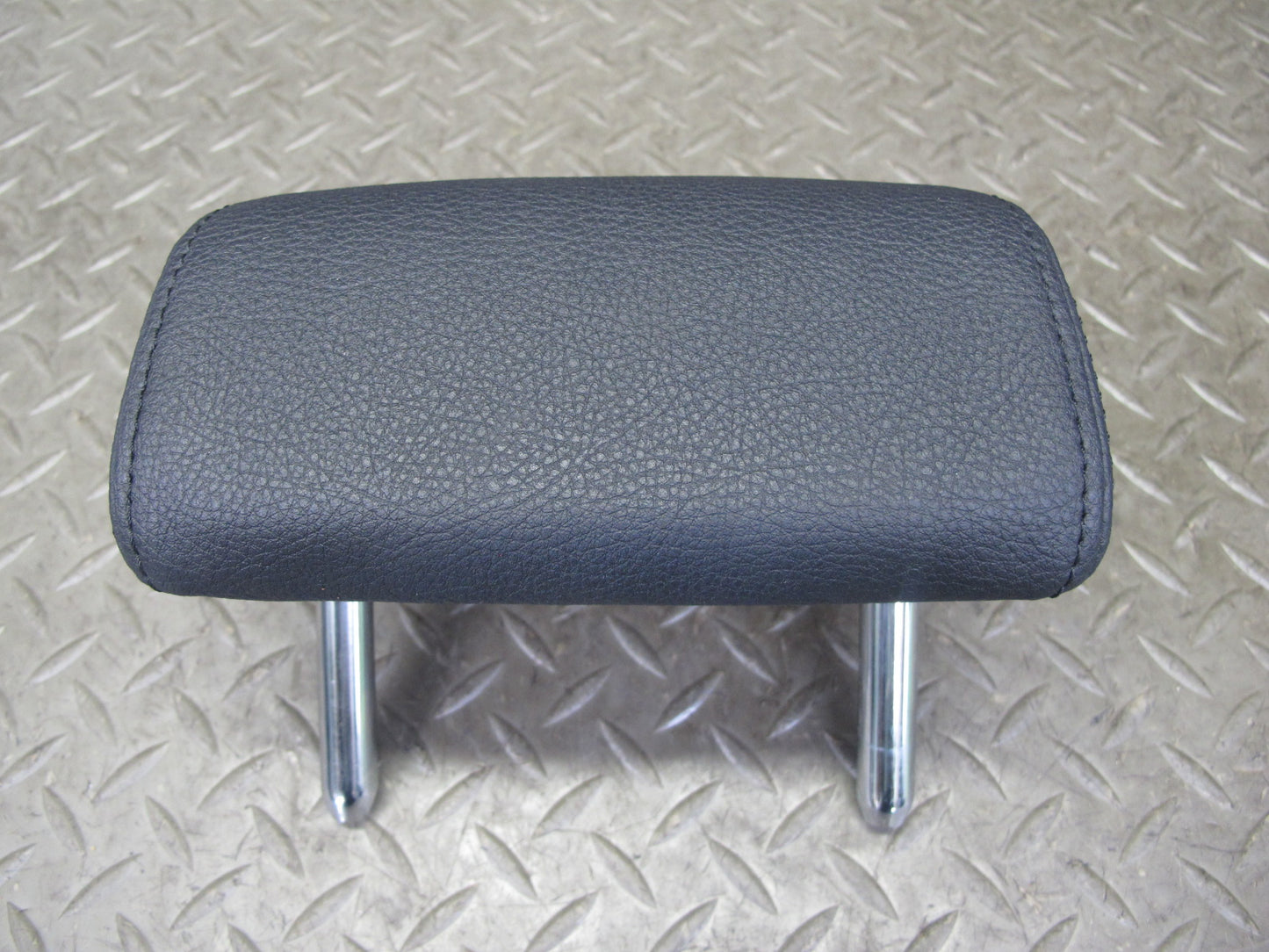 12-18 BMW F30 F31 F34 335i Set of 3 Rear Left Center Right Sensatec Headrest OEM