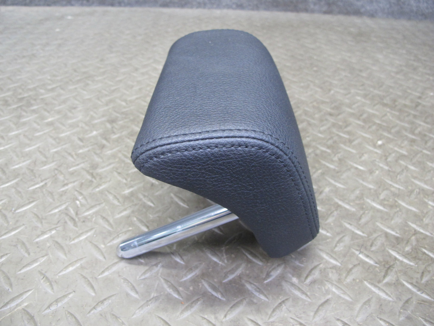 12-18 BMW F30 F31 F34 335i Set of 3 Rear Left Center Right Sensatec Headrest OEM