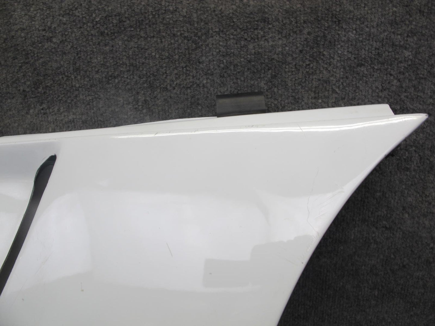 07-10 Saturn SKY Front Right Fender Shell Cover Panel Polar White OEM