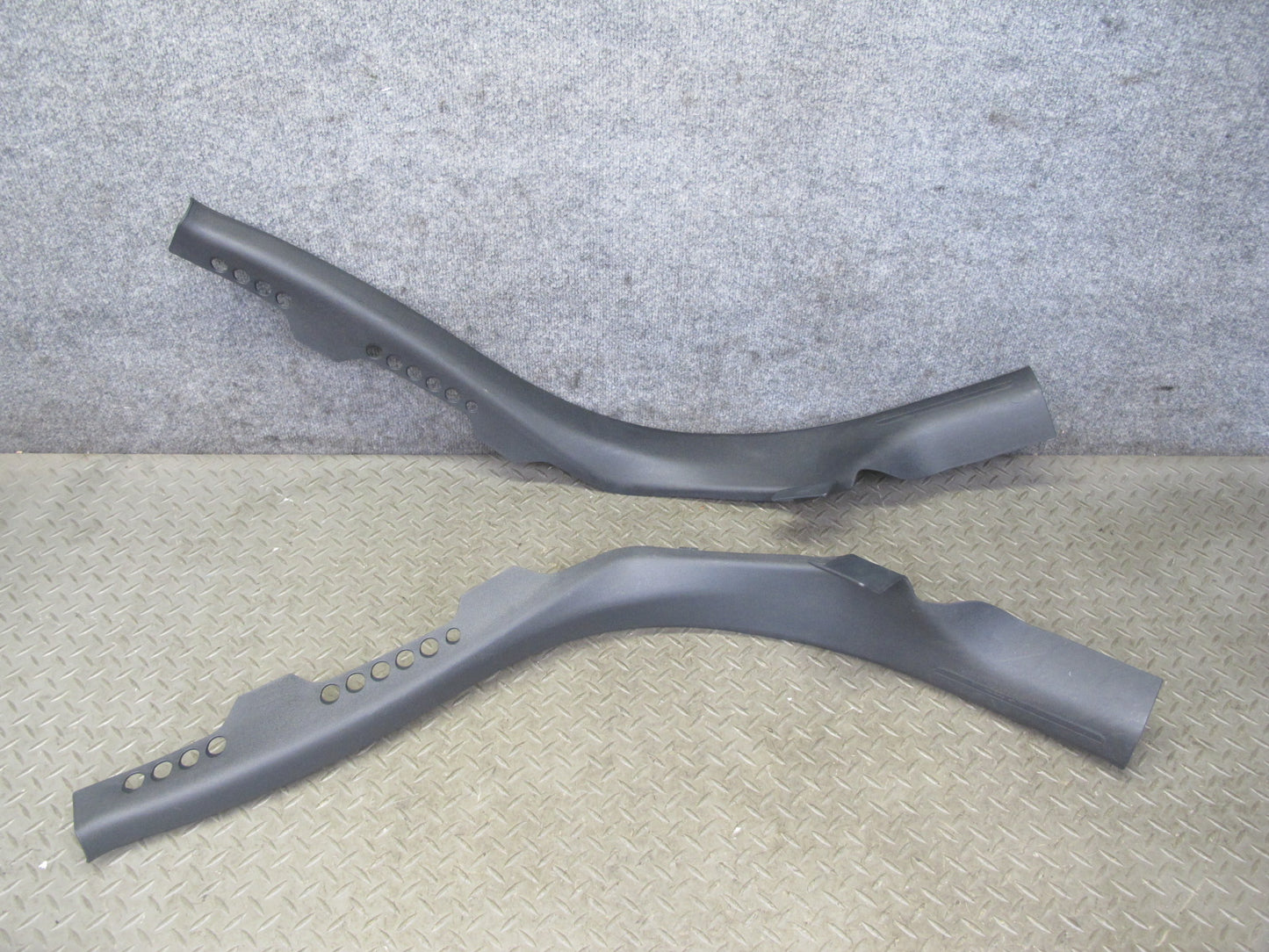 13-16 Audi B8 A4 S4 Sedan Set of 2 Rear Quarter Running Board Trim Panel OEM