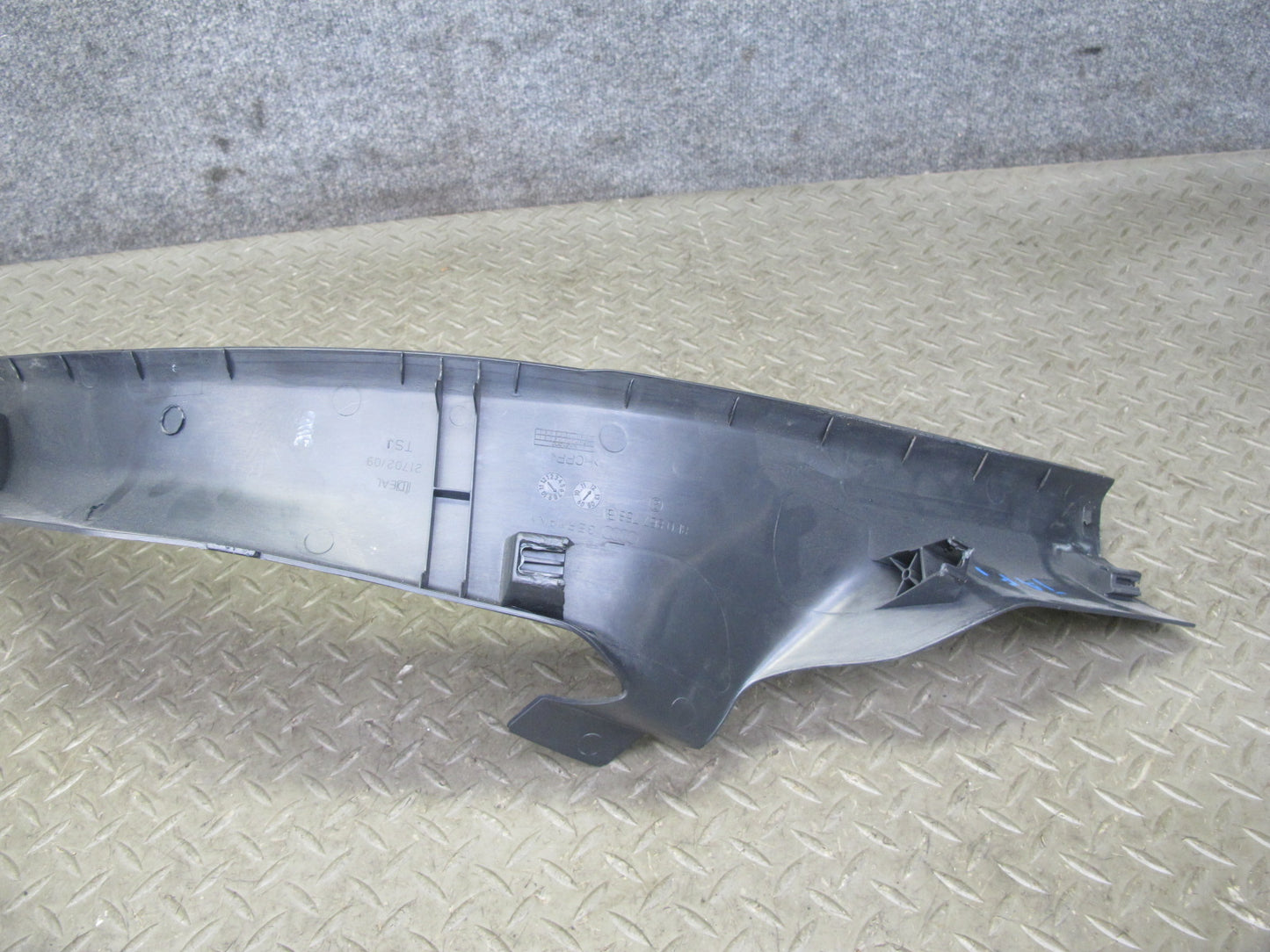 13-16 Audi B8 A4 S4 Sedan Set of 2 Rear Quarter Running Board Trim Panel OEM