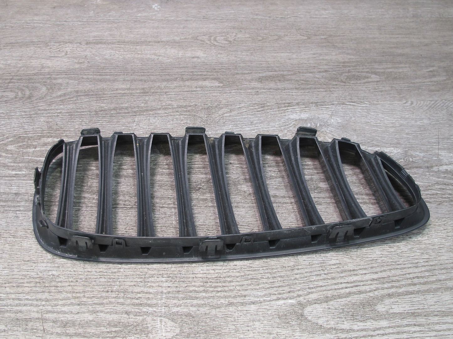 09-16 BMW E89 Z4 Set of 2 Aftermarket Front Bumper Left & Right Kidney Grille