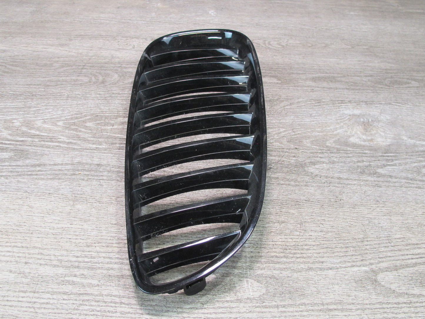 09-16 BMW E89 Z4 Set of 2 Aftermarket Front Bumper Left & Right Kidney Grille