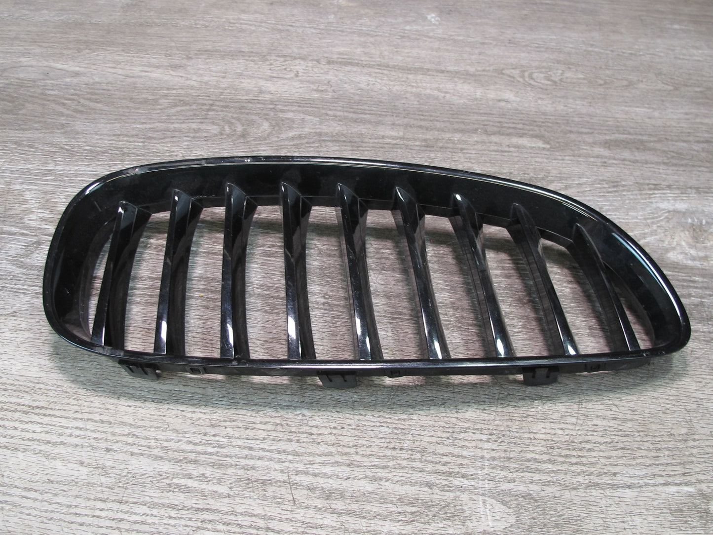 09-16 BMW E89 Z4 Set of 2 Aftermarket Front Bumper Left & Right Kidney Grille