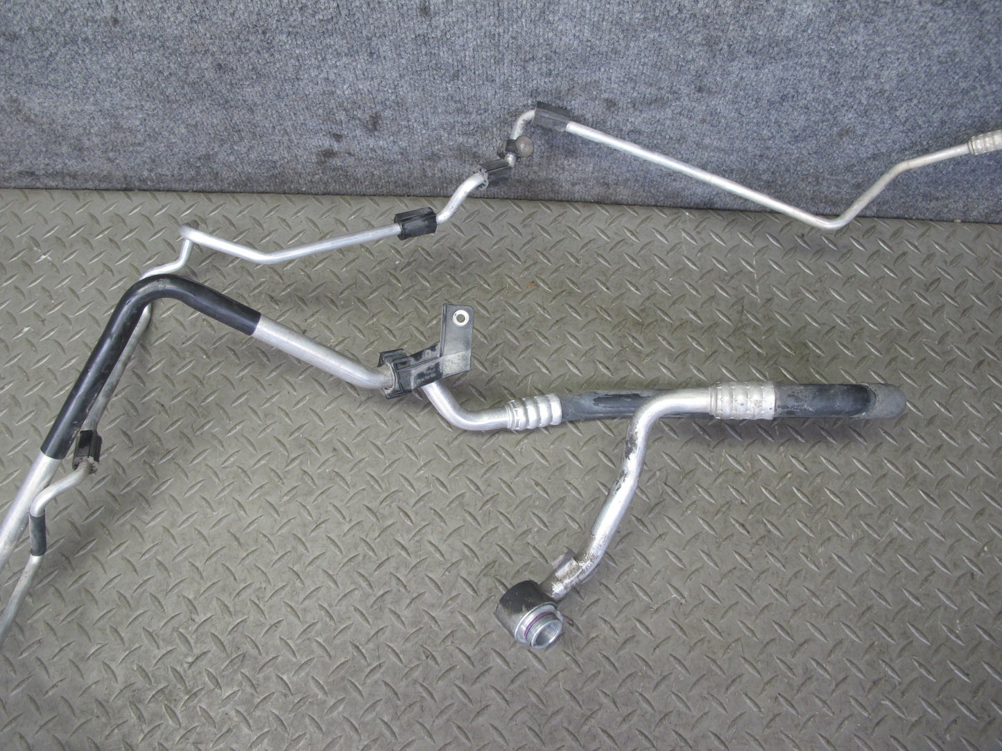 13-16 Audi B8 S4 A/C Air Condition Hose Pipe Line Set OEM