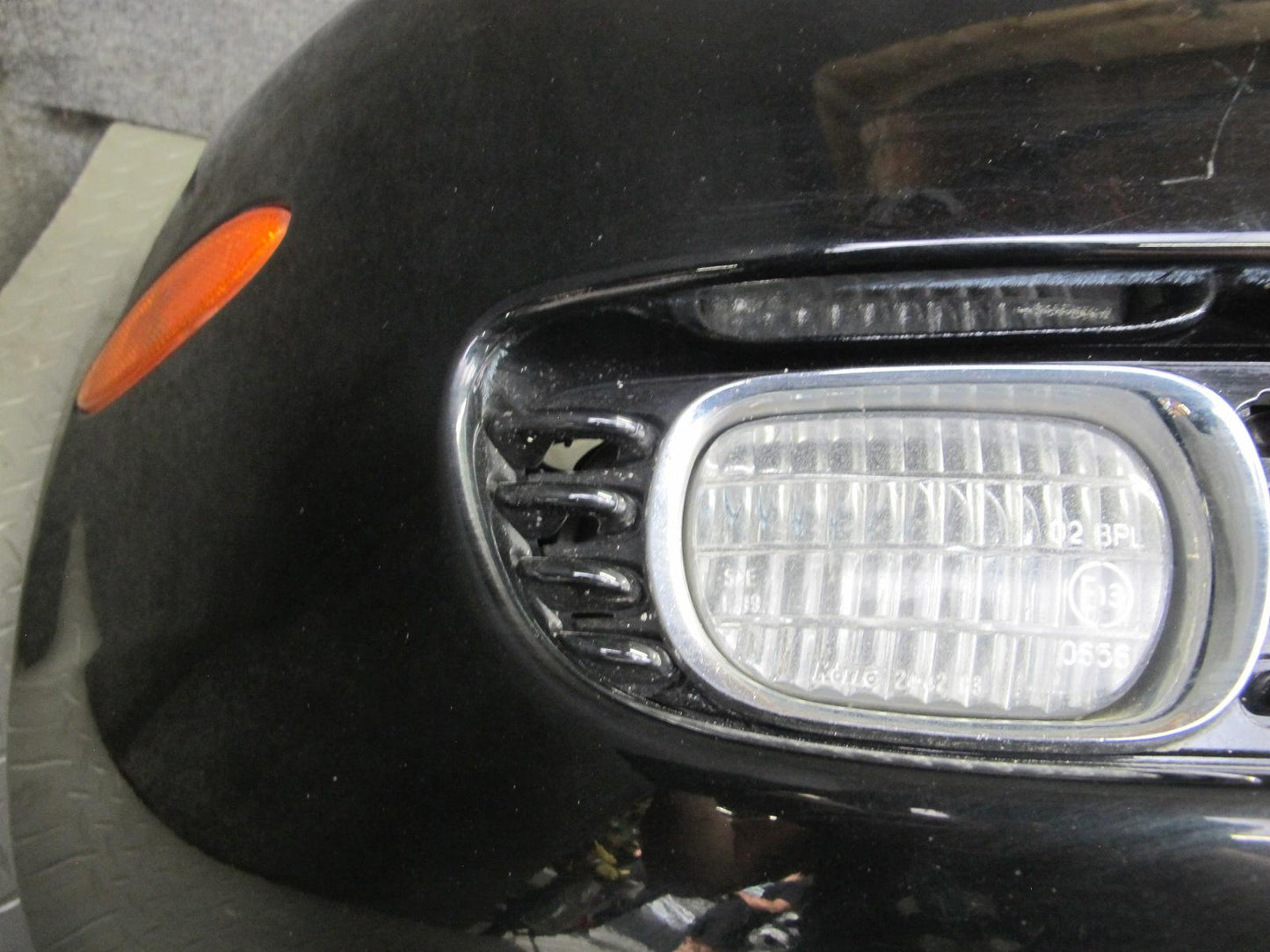 02-05 Lexus Z40 SC430 Front Bumper Cover Panel Black w Fog Lights & Washer OEM