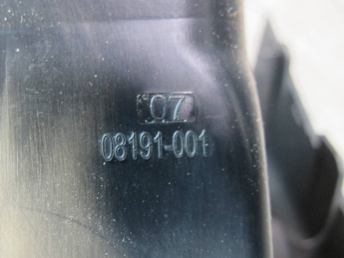 12-16 BMW F30 335i Sedan Rear Center Console Air Vent w Trim Panel Black OEM