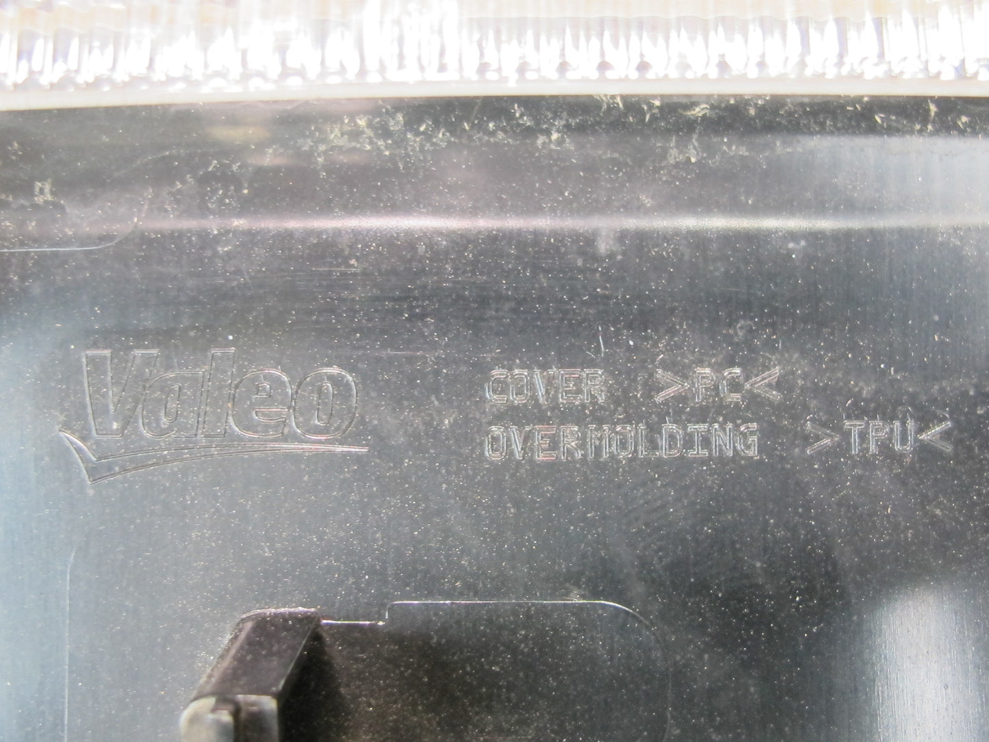 12-18 BMW F30 335i Sedan Rear Third Stop Brake Light Lamp w Trim Black OEM