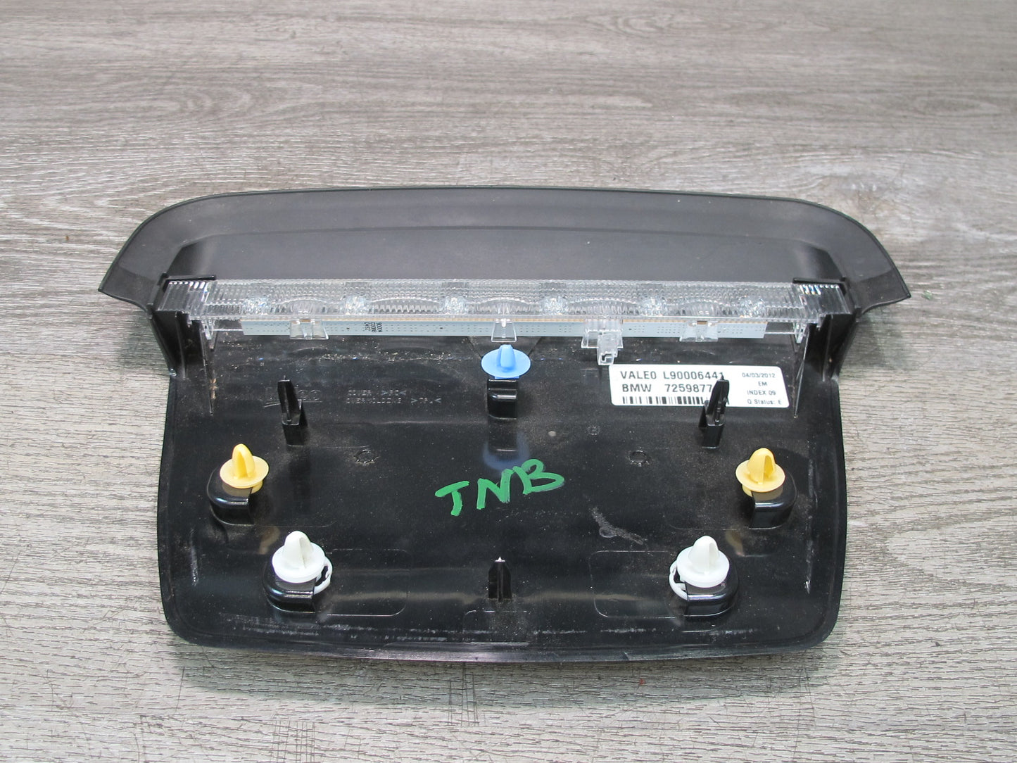 12-18 BMW F30 335i Sedan Rear Third Stop Brake Light Lamp w Trim Black OEM