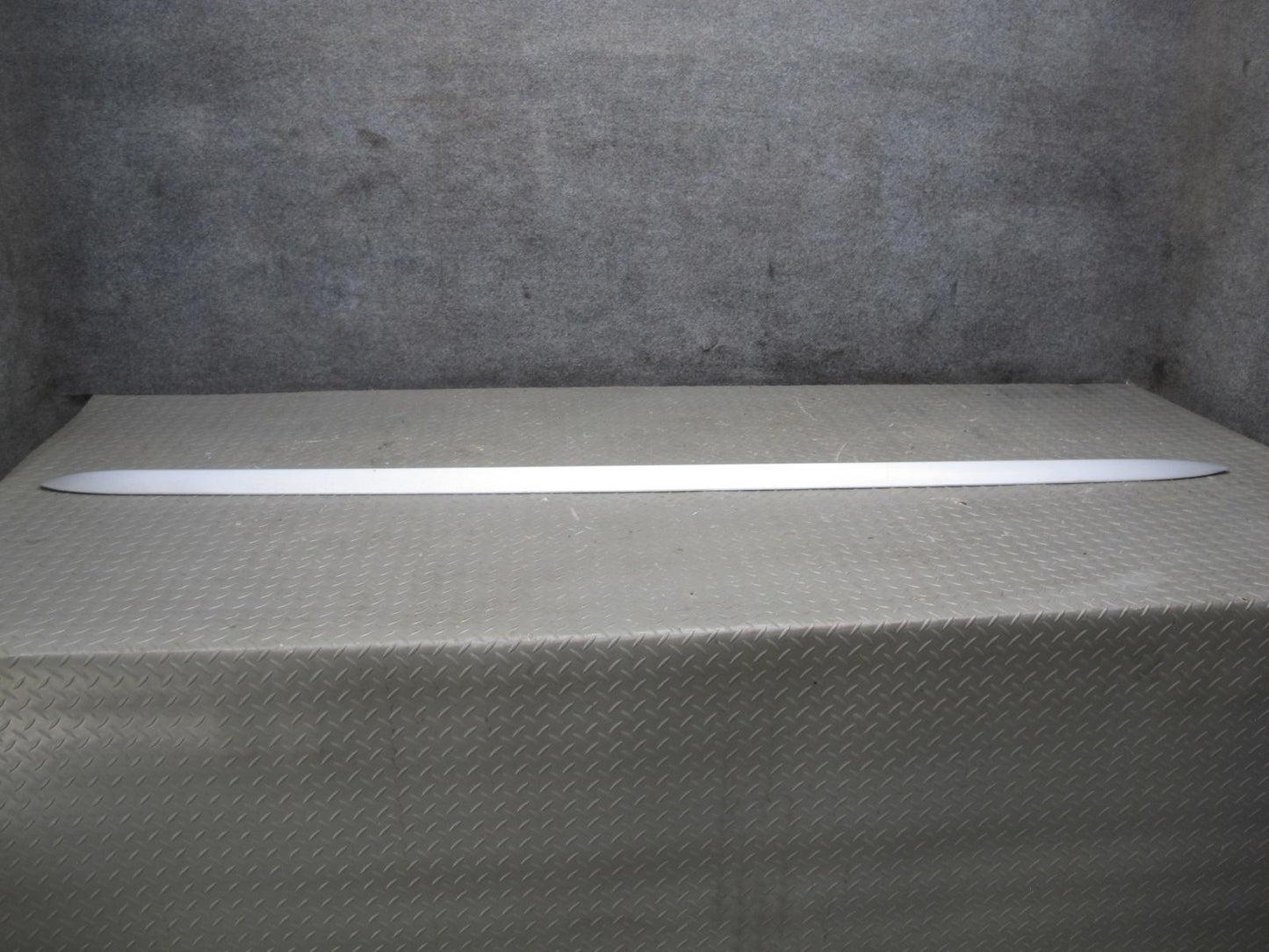 10-16 Audi B8 A4 S4 Sedan Set of 2 Left & Right Side Skirt Trim Molding  OEM