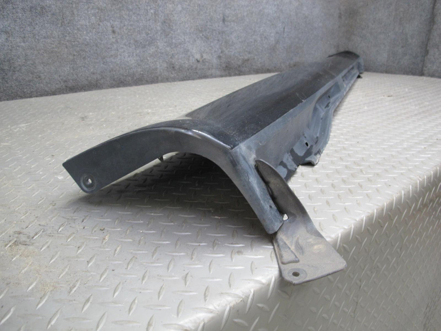 02-05 Lexus Z40 SC430 Set of 2 Left & Right Side Skirt Rocker Panel Black OEM