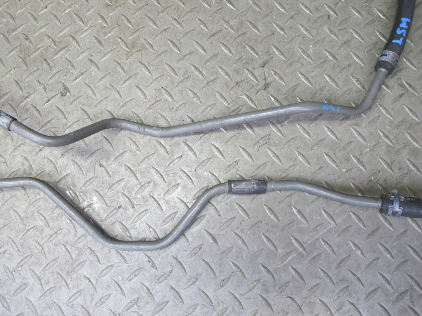 04-06 Lexus UCF30L LS430 Set of 2 Transmission Hose Pipe Line OEM