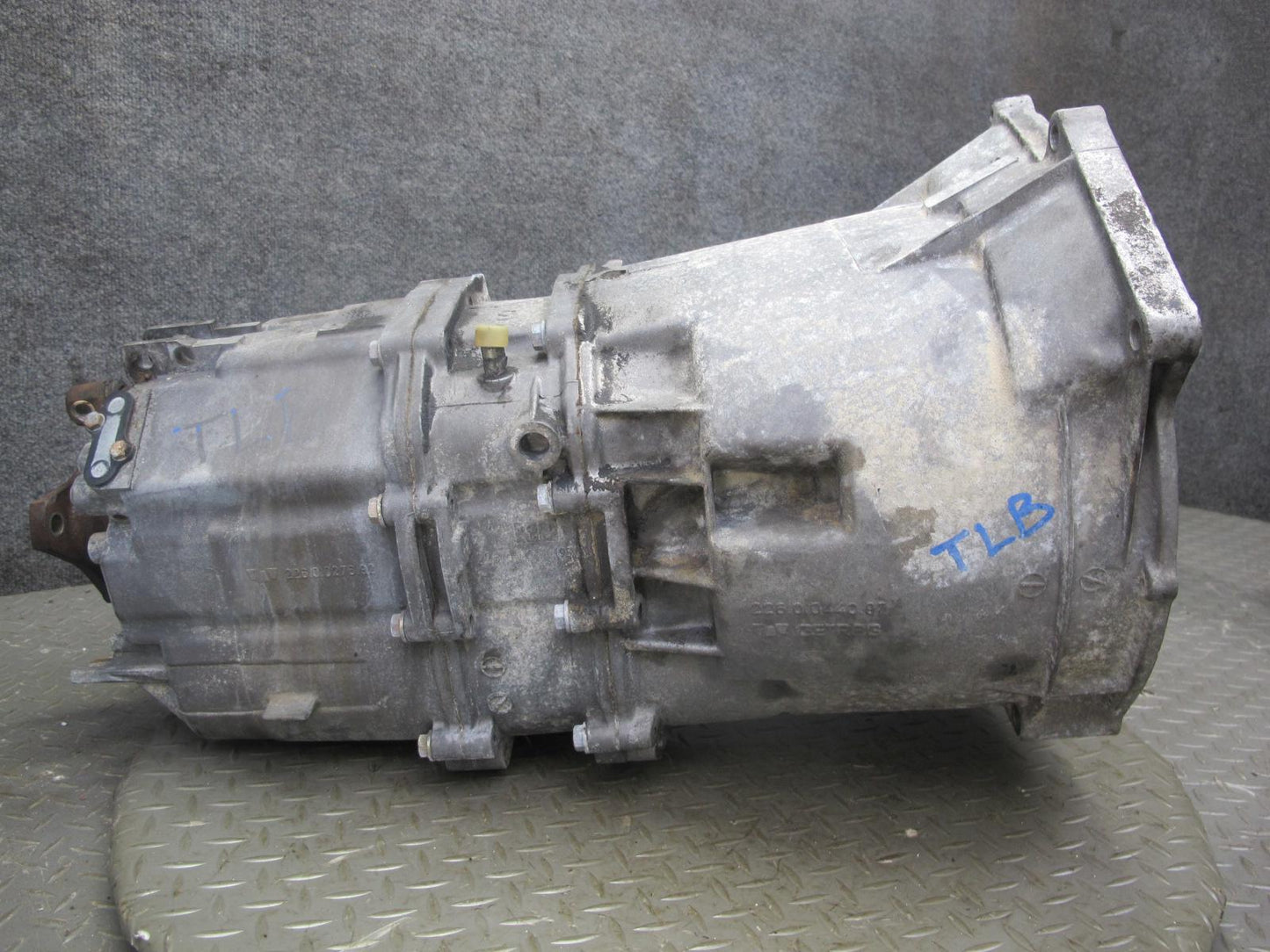 2001-2006 BMW E46 S54 M3 S6S 420G M/T 6-SPEED Manual Transmission Assembly