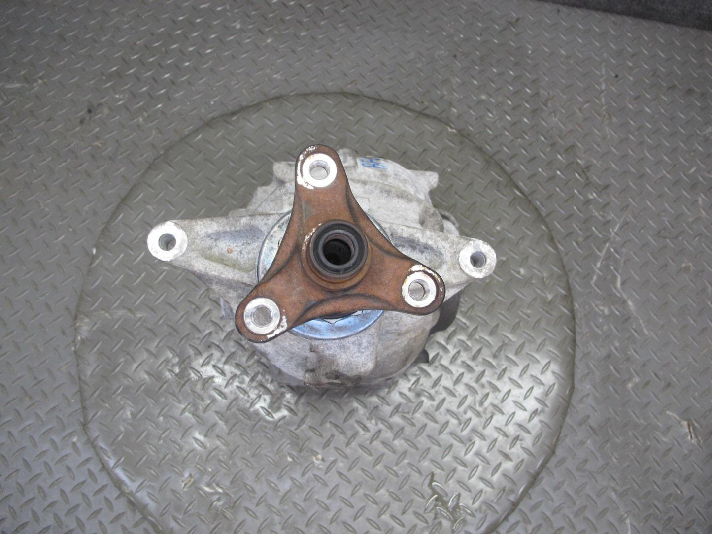 11-13 BMW F07 F12 F13 F10 550i A/T Rear Differential Carrier 3.08 Ratio 103K OEM