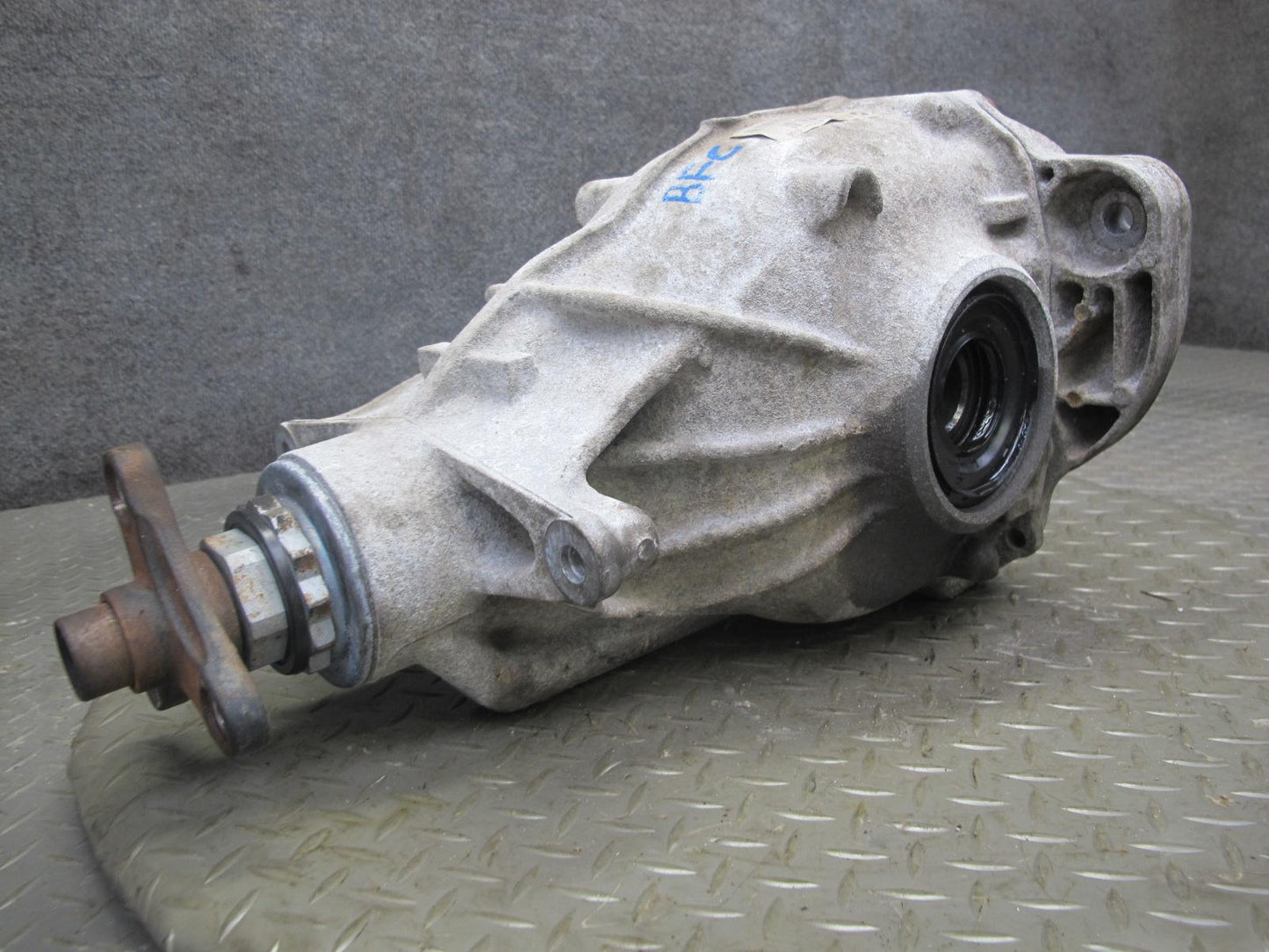 11-13 BMW F07 F12 F13 F10 550i A/T Rear Differential Carrier 3.08 Ratio 103K OEM
