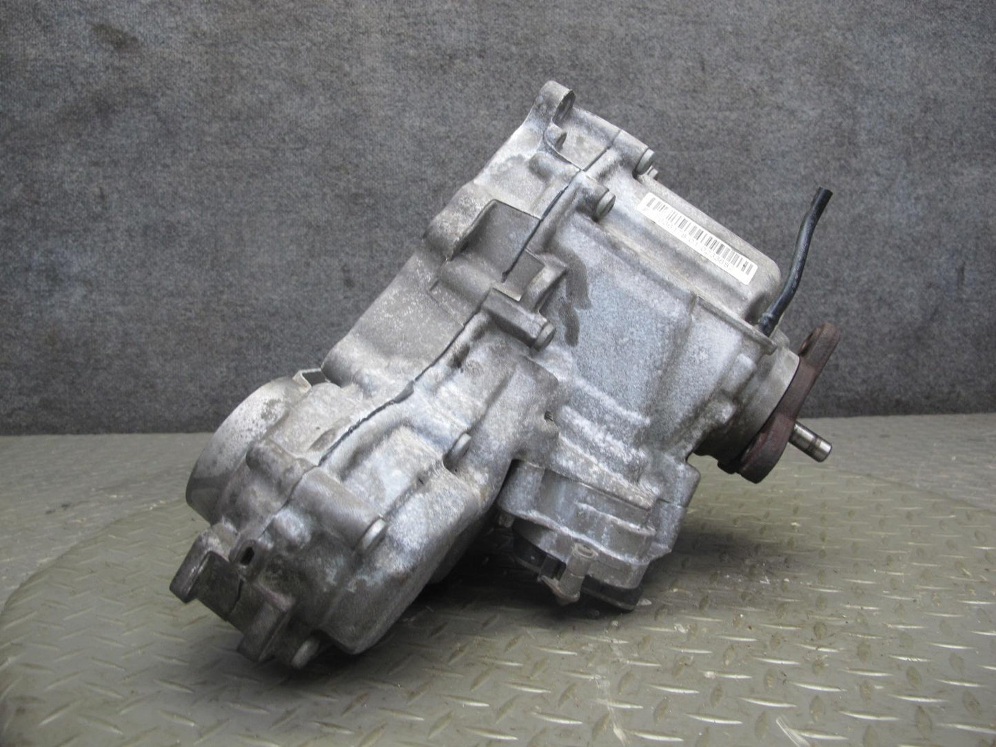 11-13 BMW F07 F12 F13 F10 550iX AWD ATC35L Transfer Case Box w Motor 103K OEM