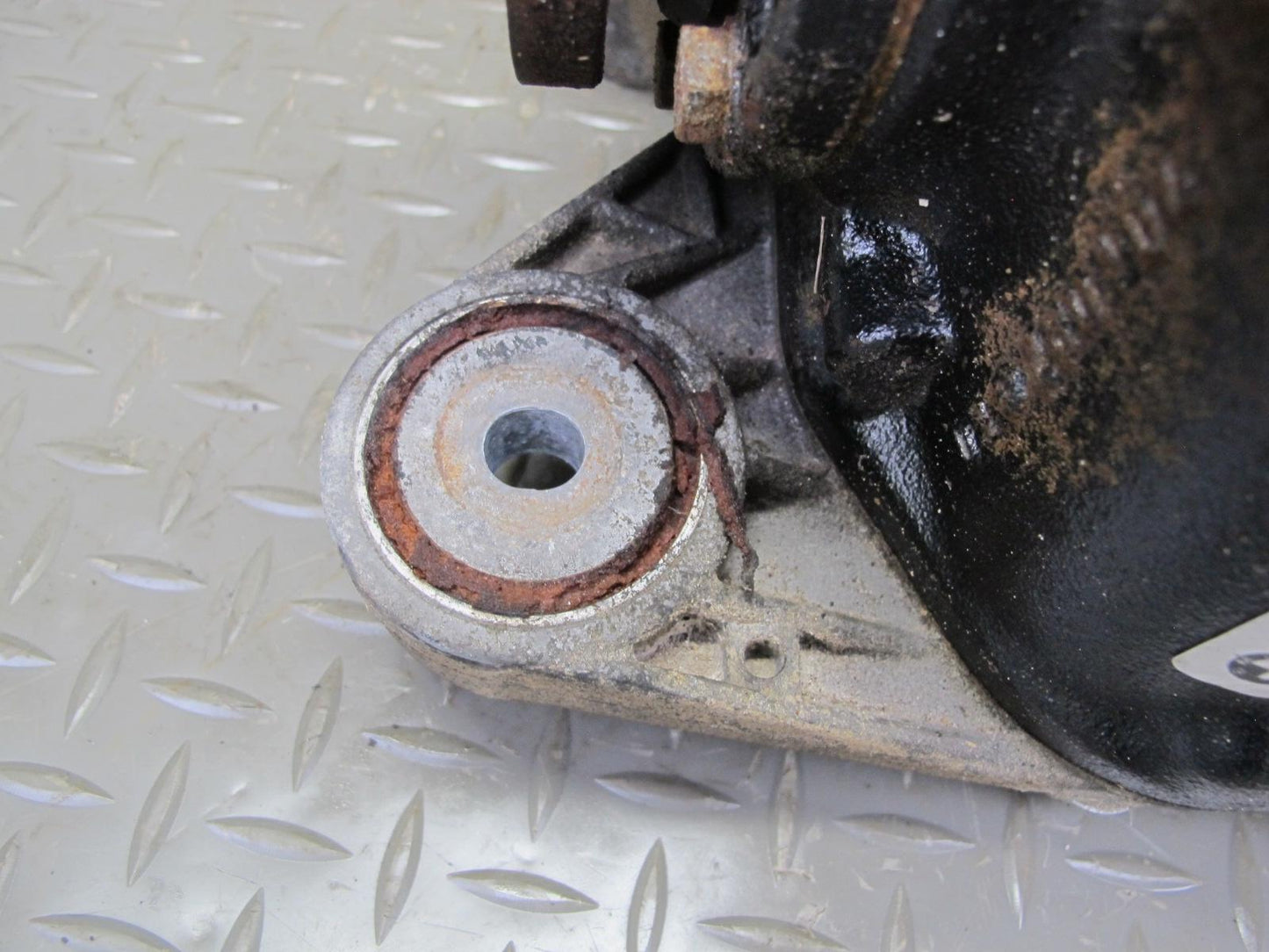 2001-2006 BMW E46 M3 Rear Axle Differential Carrier LSD 3.62 Ratio 2282480