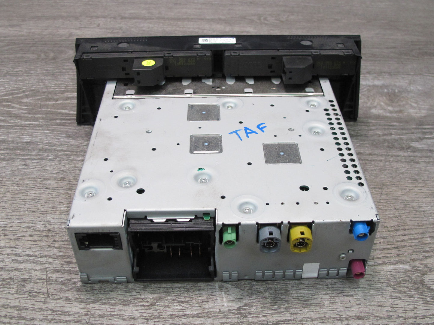 13-16 Audi A4 S4 B8 Audio Radio Multimedia Head Unit Reciever 8R1035746B OEM