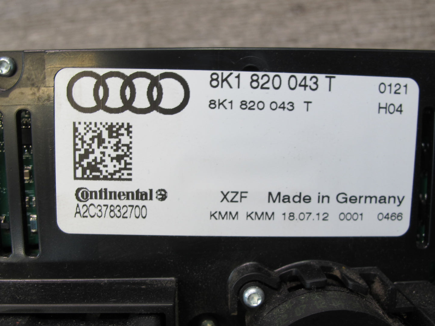 13-16 Audi A4 S4 B8 A/C Climate Temperature Control Switch Panel 8K1820043T OEM