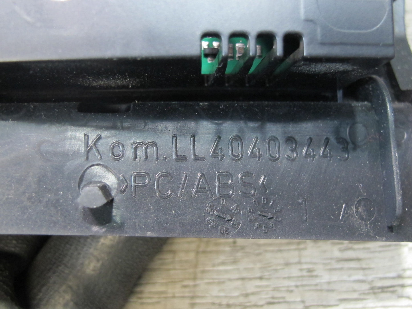 13-16 Audi A4 S4 B8 A/C Climate Temperature Control Switch Panel 8K1820043T OEM