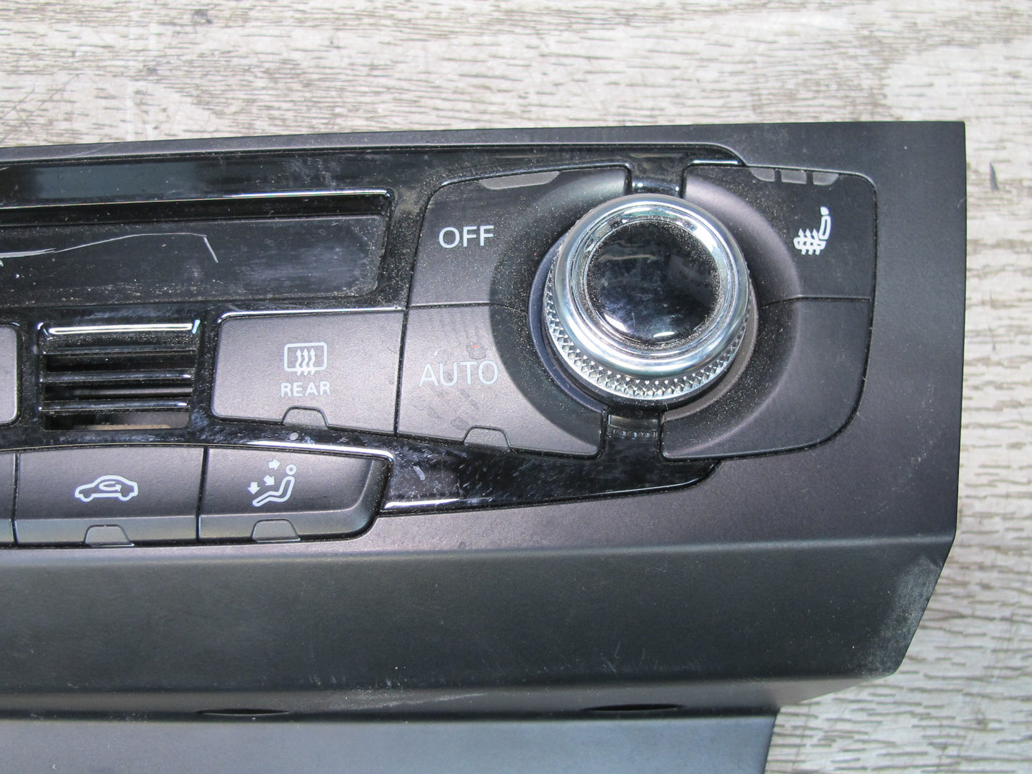 13-16 Audi A4 S4 B8 A/C Climate Temperature Control Switch Panel 8K1820043T OEM