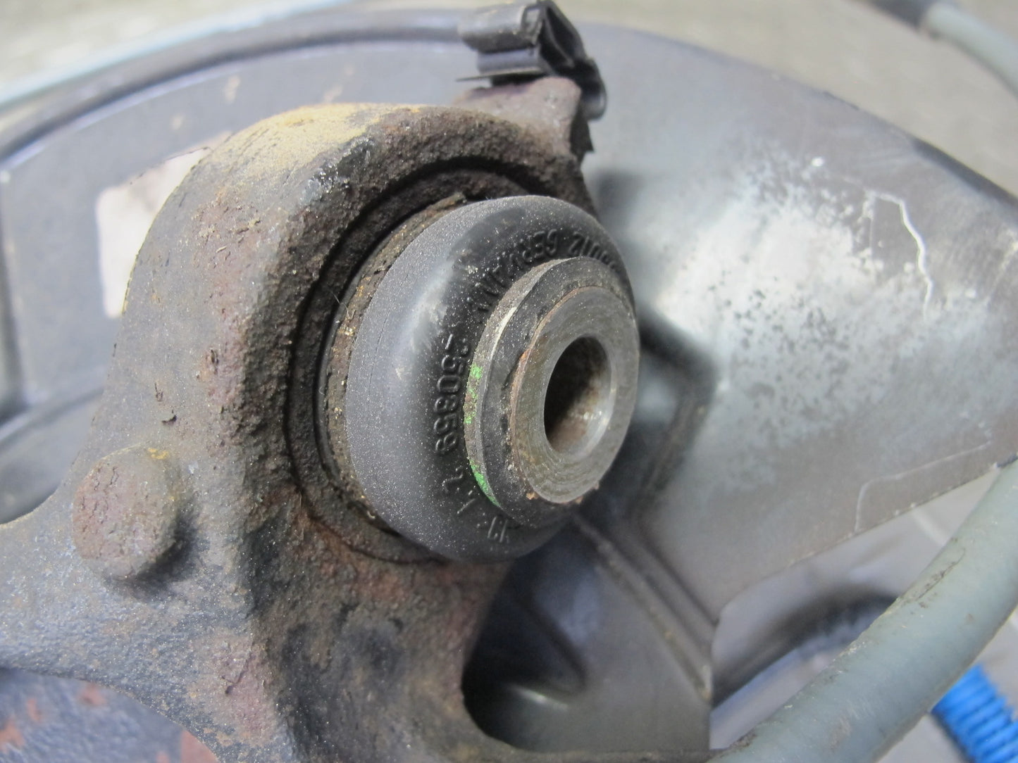 01-06 BMW E46 M3 S54 Rear Right Spindle Knuckle Wheel Hub Bearing Trailing Arm