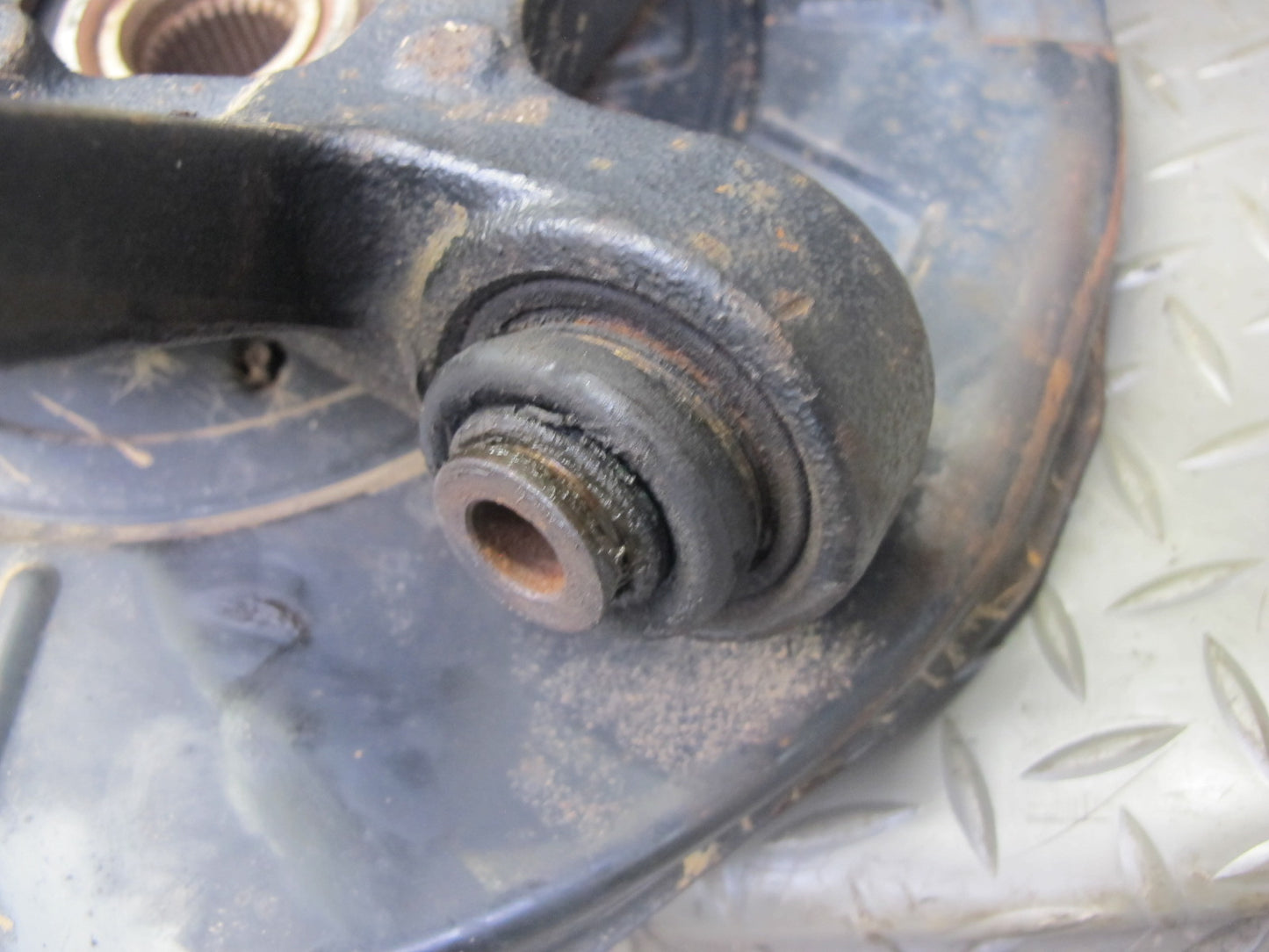 01-06 BMW E46 M3 S54 Rear Left Spindle Knuckle Wheel Hub Bearing Trailing Arm