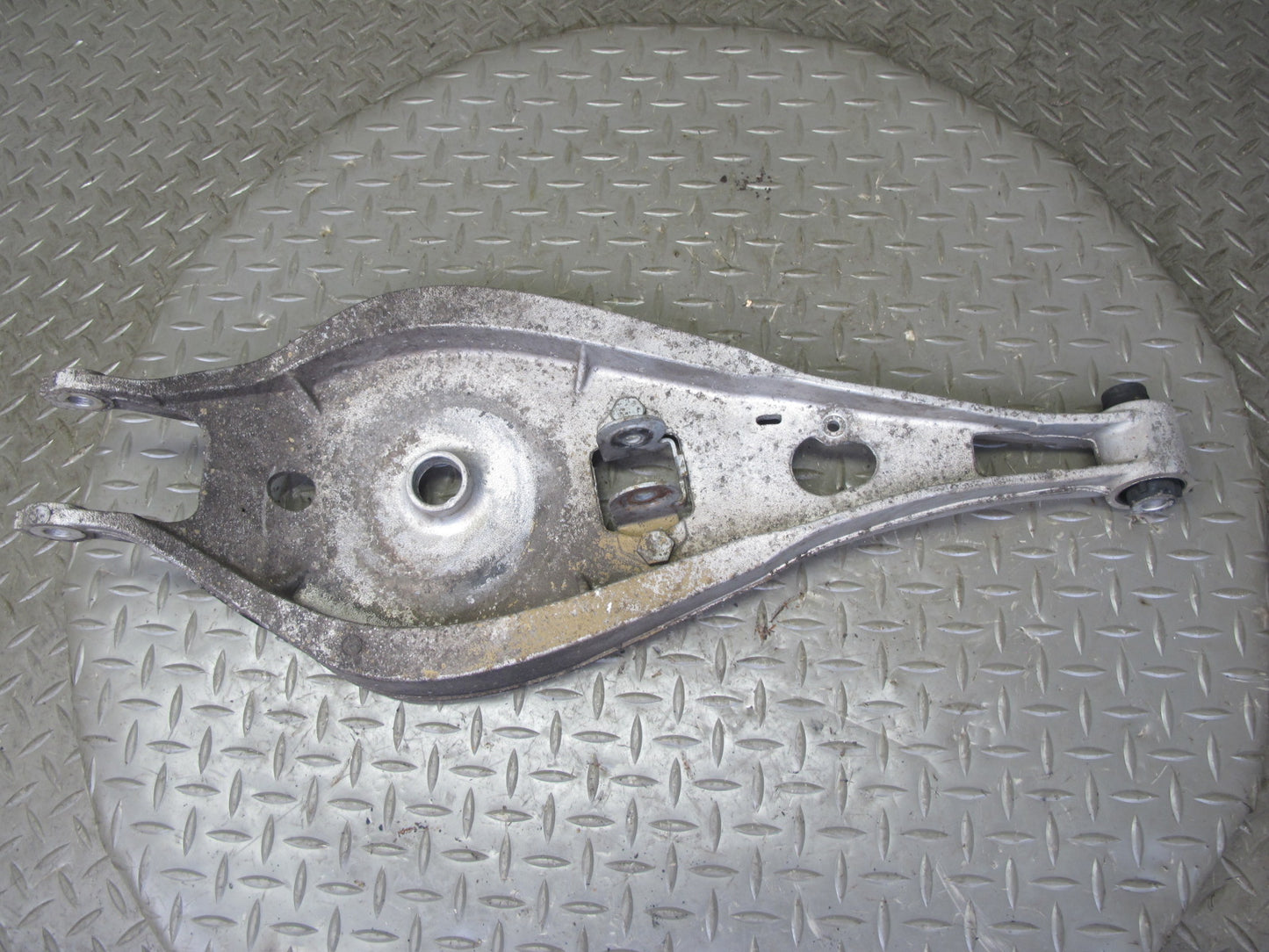 2001-2006 BMW E46 M3 3-SERIES Rear Right Side Upper & Lower Control Arm Set