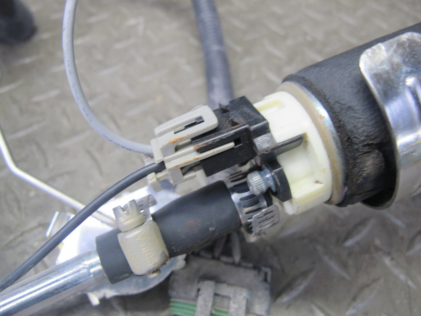 89-96 Chevrolet Corvette C4 Fuel Pump Level Sensor Sending Unit OEM