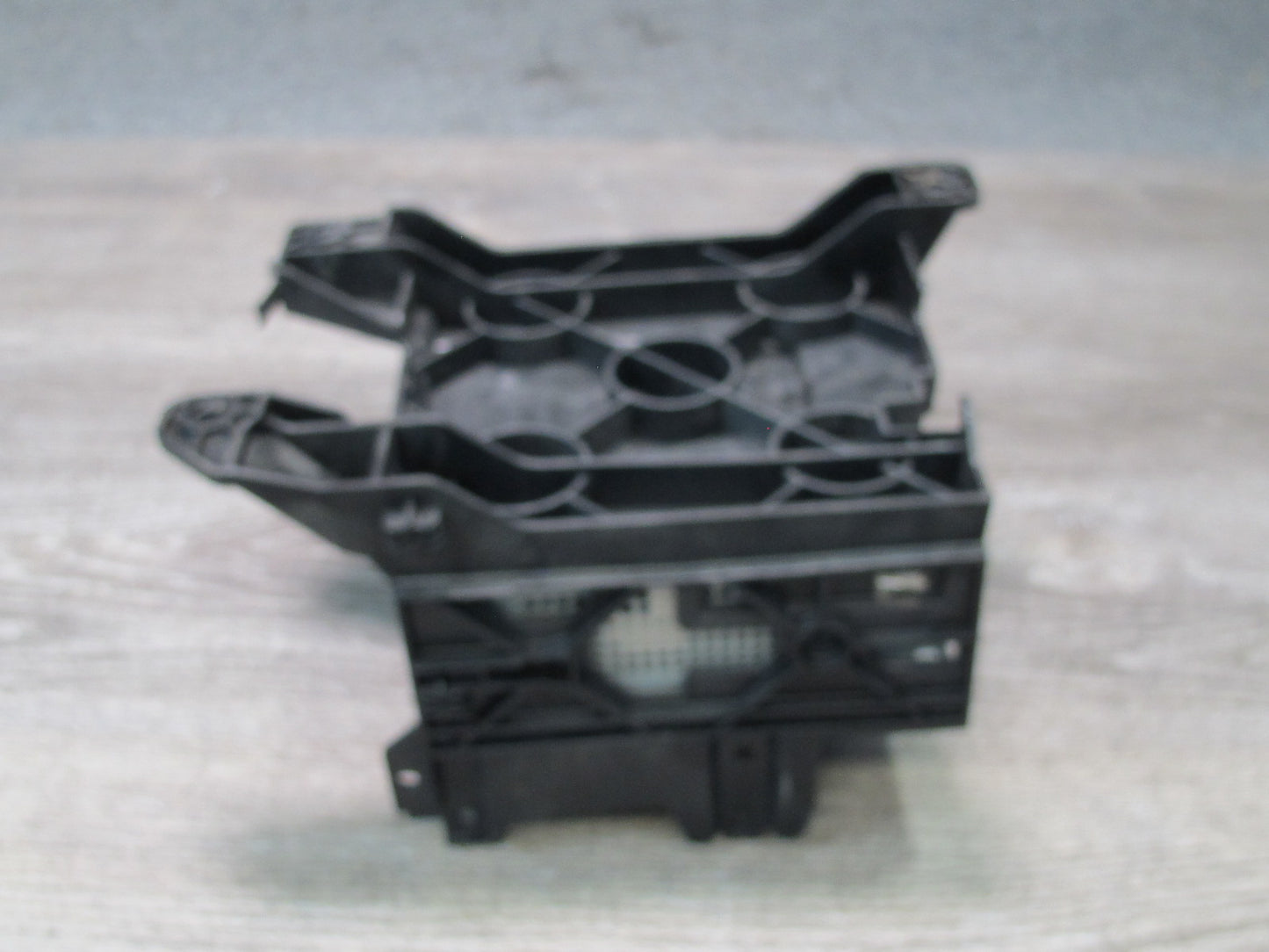 2013 Audi A4 S4 Rear Trunk Satellite Radio Receiver Module w Mount Bracket OEM