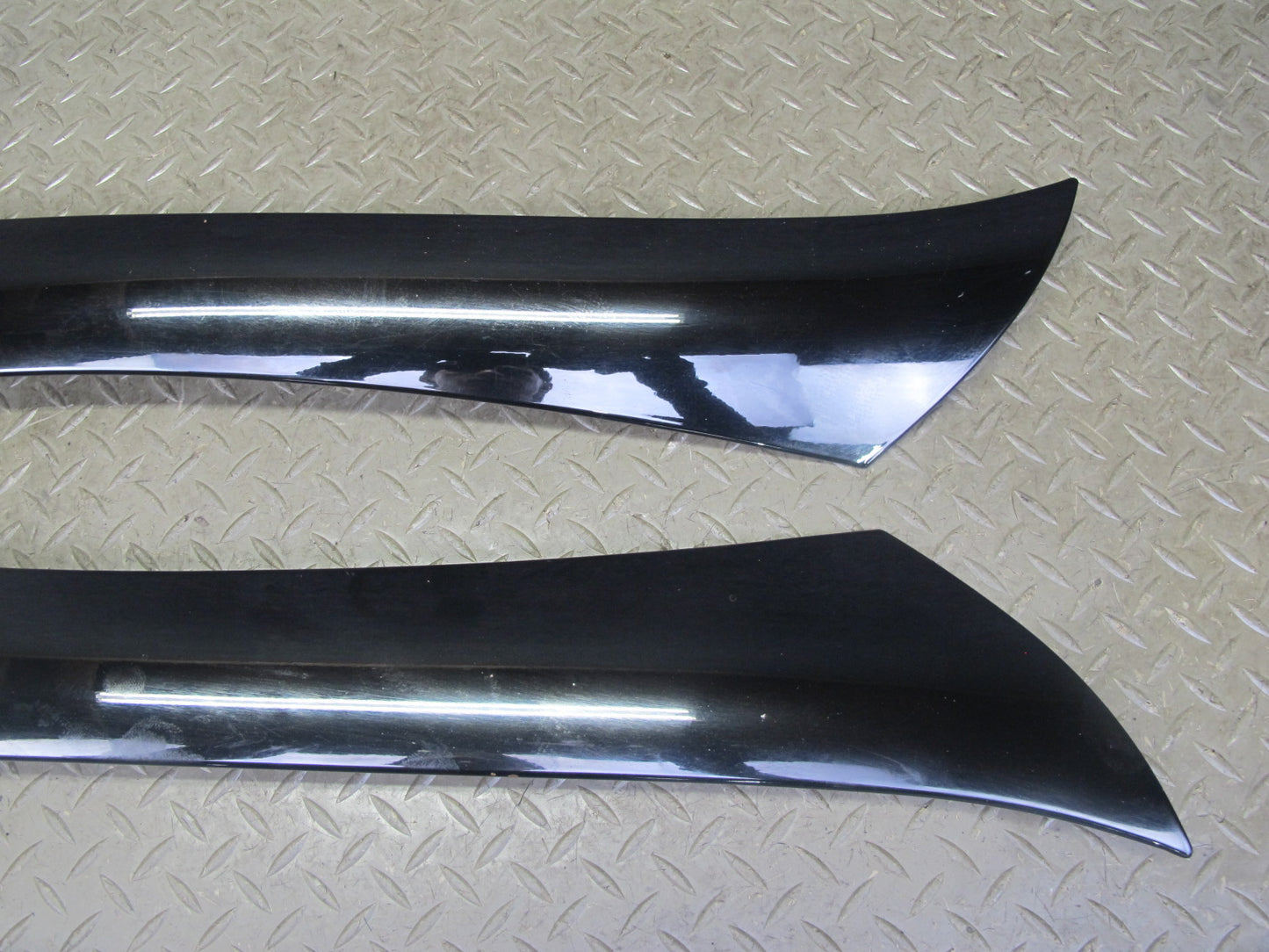 02-10 Lexus Z40 SC430 Set 2 Exterior Windshield A Pillar Trim Cover Black OEM