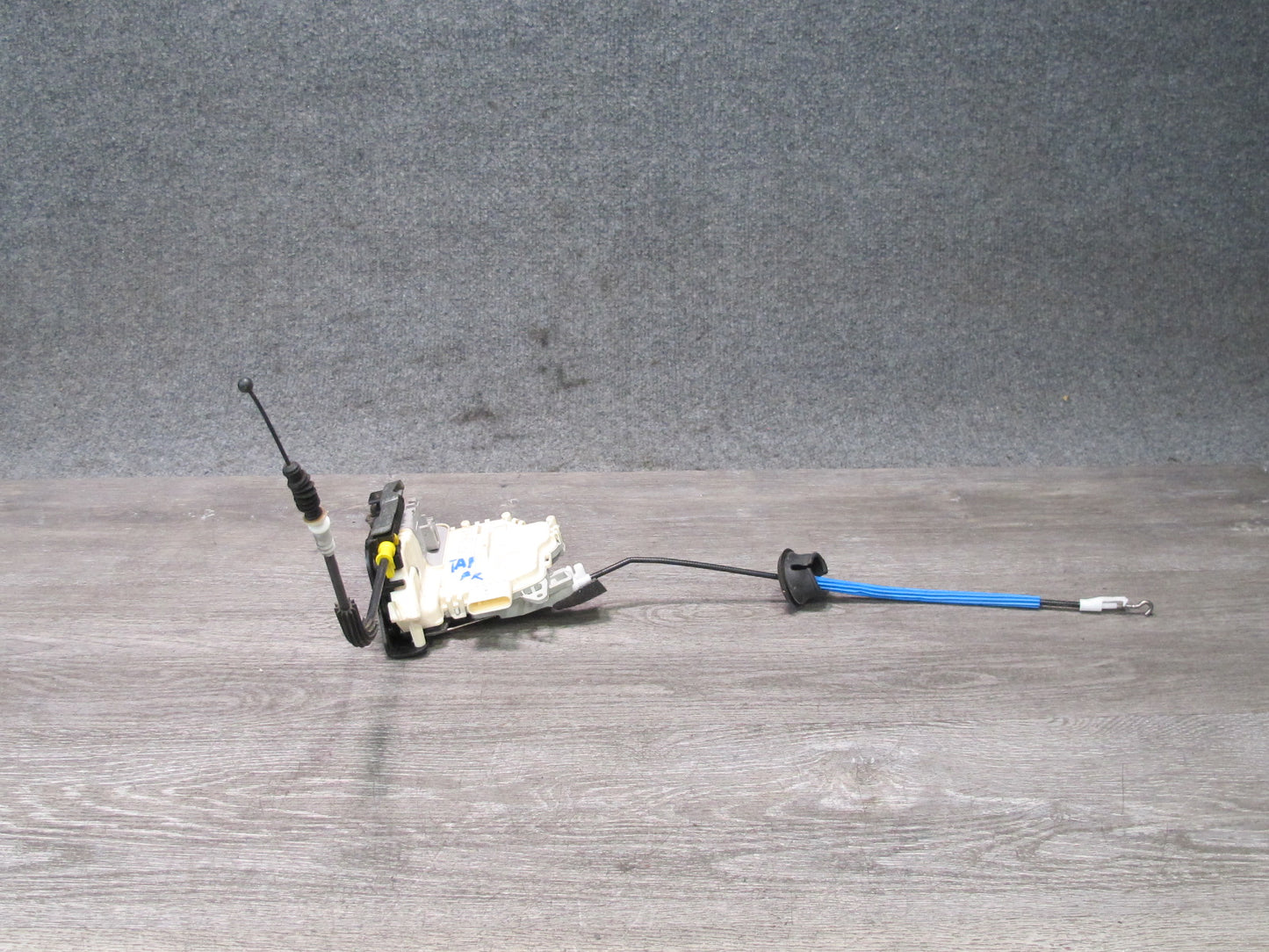 10-16 Audi S5 A4 S4 Front Right Passenger Door Lock Latch Actuator 8J1837016 OEM