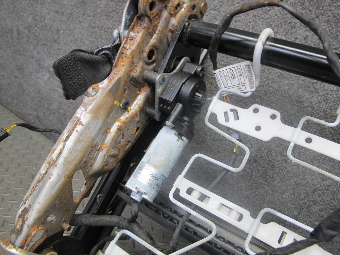 12-18 BMW F30 328i 335i Front Right Seat Lower Frame Track Rail  w Motors OEM