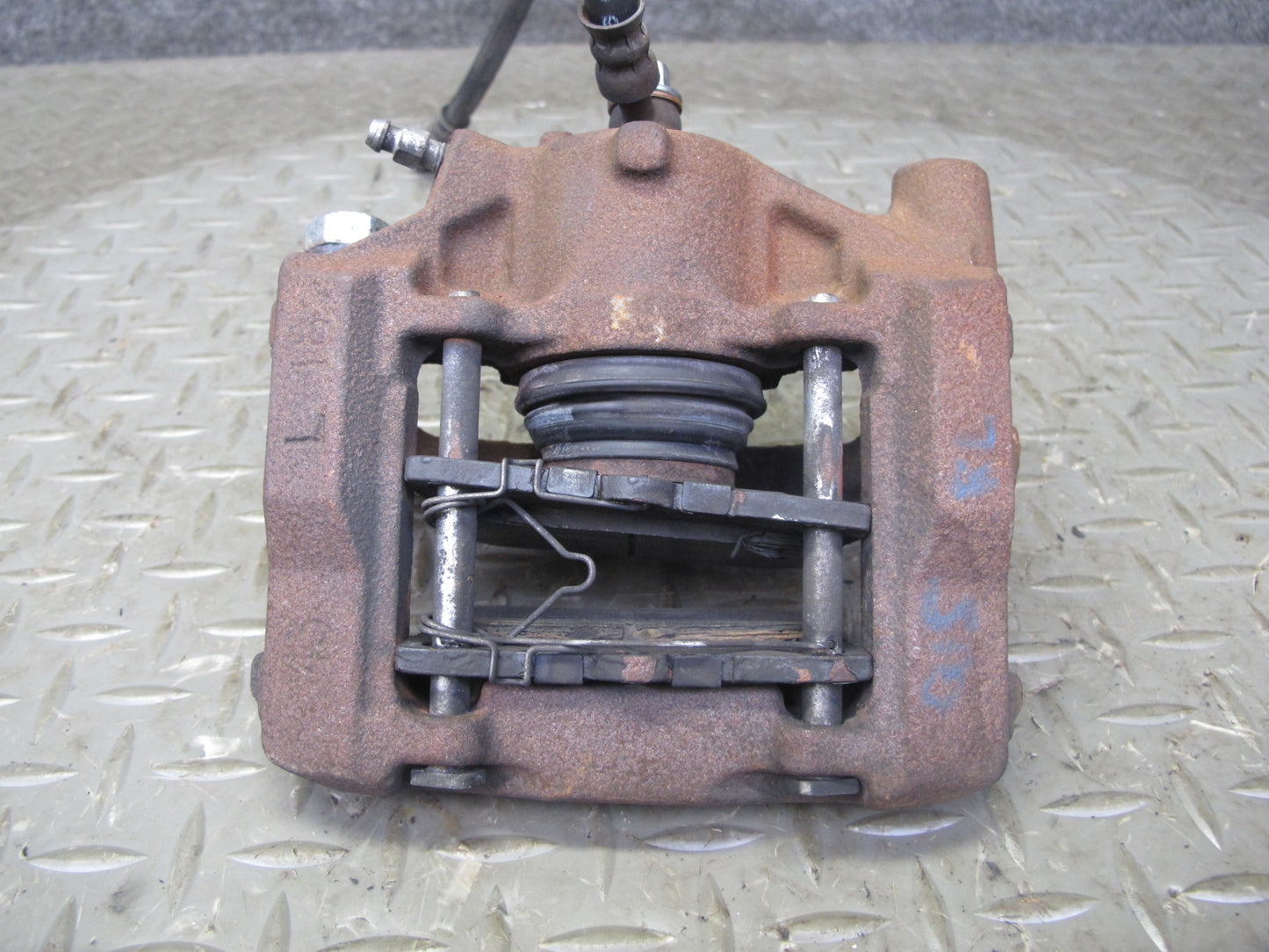 10-15 Lexus GSE20L IS250 RWD Convert Rear Left & Right Brake Caliper Set OEM
