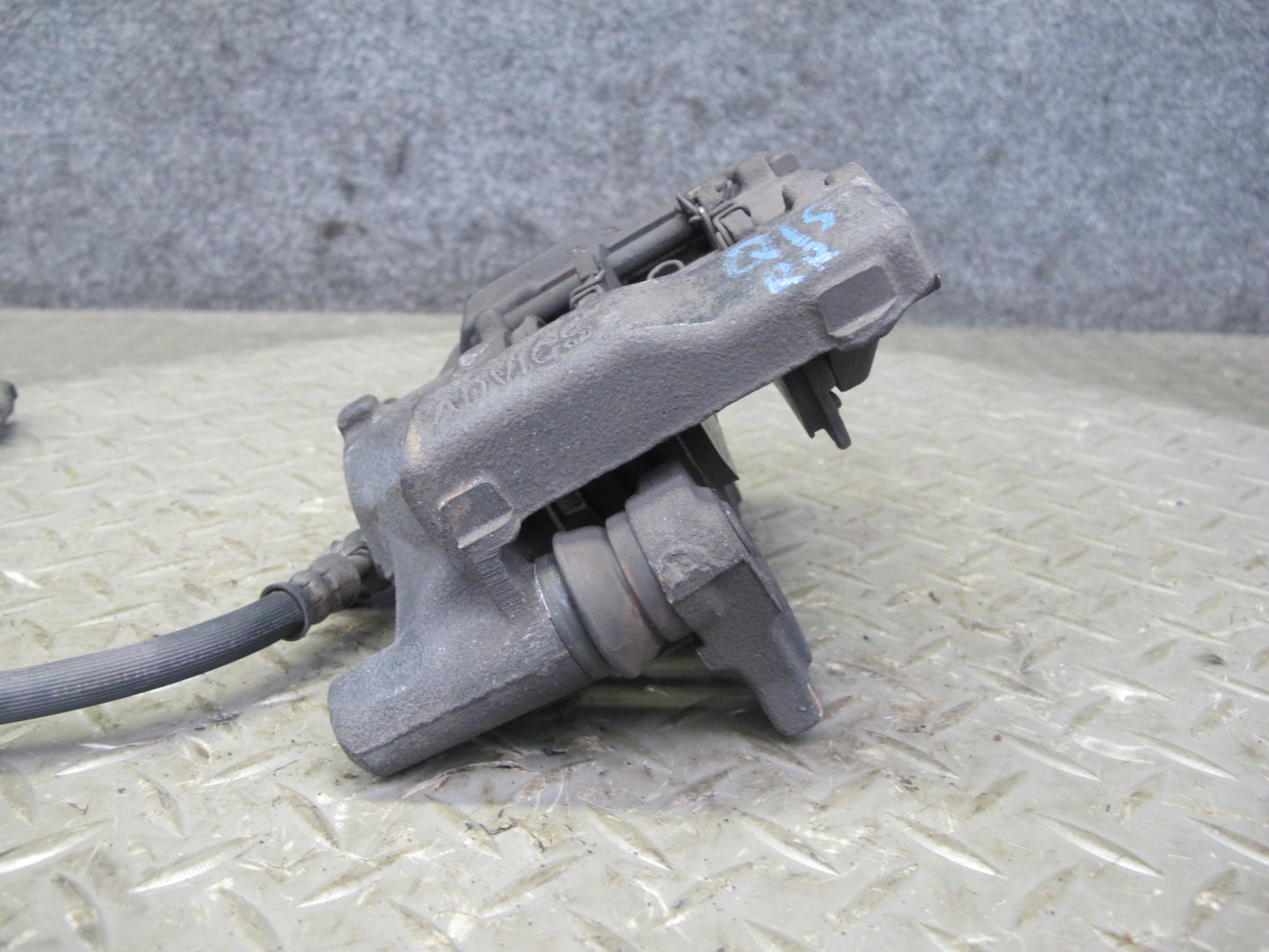 10-15 Lexus GSE20L IS250 RWD Convert Rear Left & Right Brake Caliper Set OEM