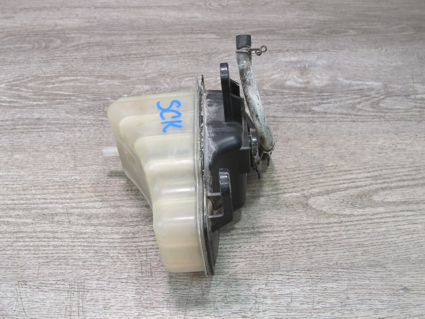 02-10 Lexus Z40 SC430 Engine Coolant Expansion Overflow Reservoir Tank OEM